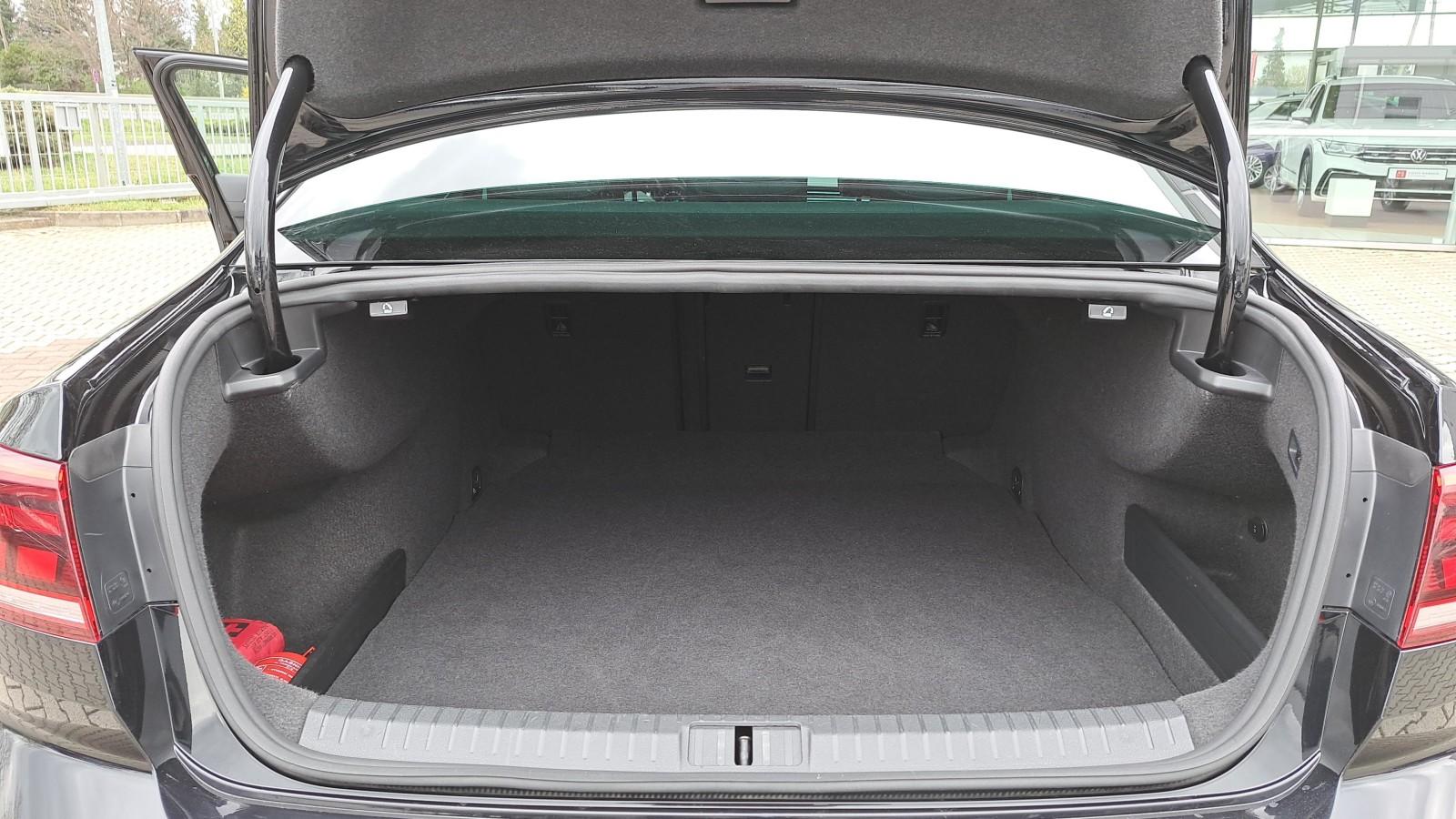 2.0TSI 190km Business DSG Bezwypadkowy Serwis ASO SalonPL Led ACC FV23 27