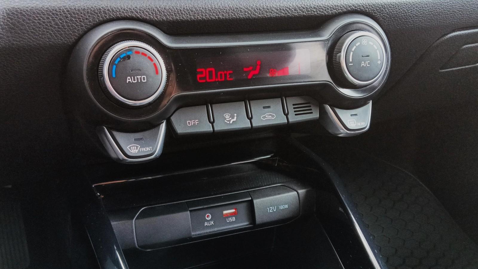 1.0 T-GDI XL Automat 120KM LED/KameraParkowania/AndroidAuto/Nawigacja 13