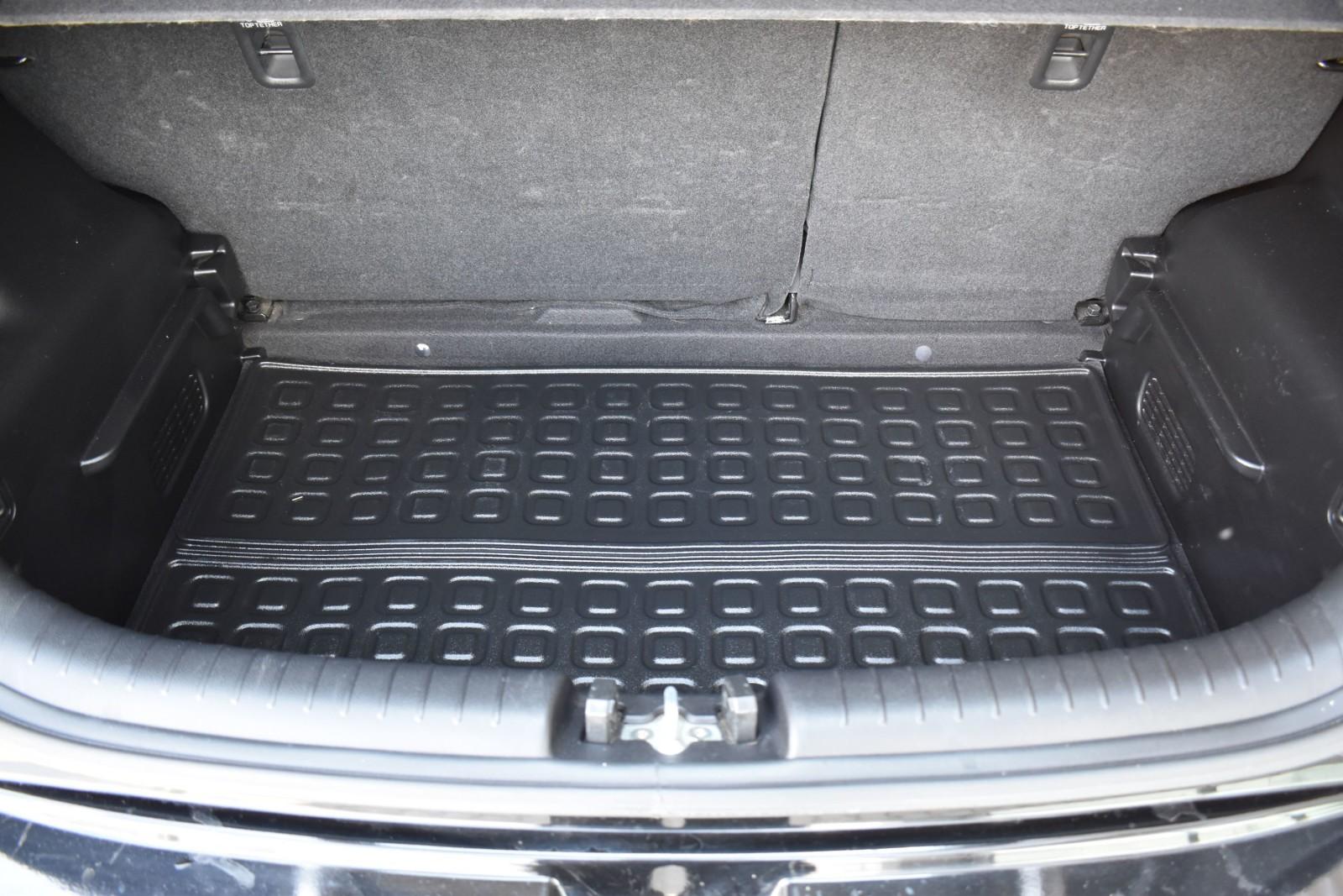 SalonPL "L" 132 KM Klima Automatyczna Bluetooth Kamera ASO 28