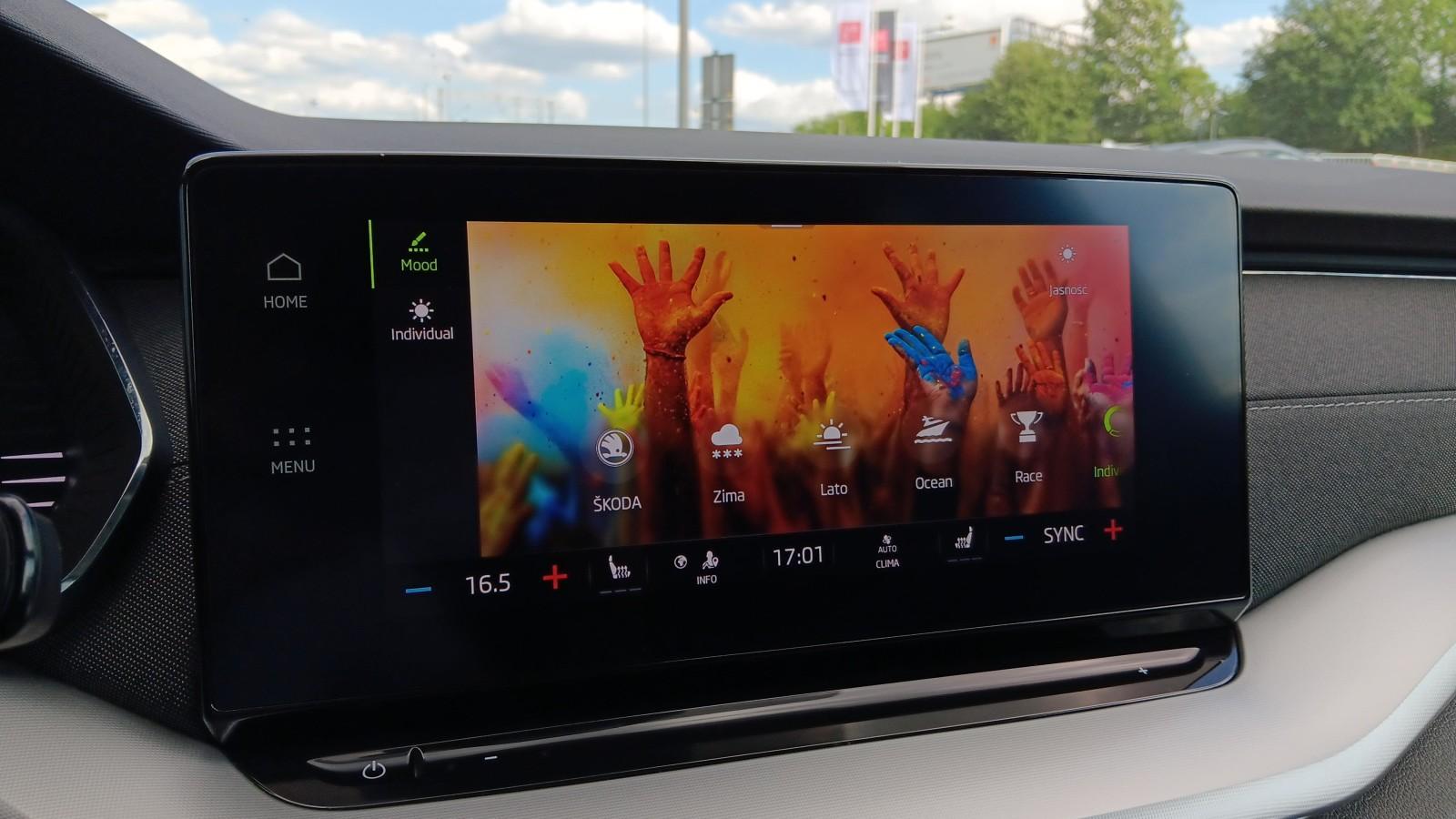 TDI 150KM Style | DSG | Nawigacja | Hak | LED | Martwe pole | FV23% 24