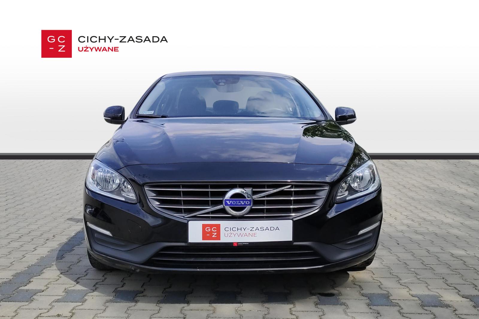 Salon PL FV23% D4 Drive-E Dynamic Edition 190KM Niski Przebieg 1