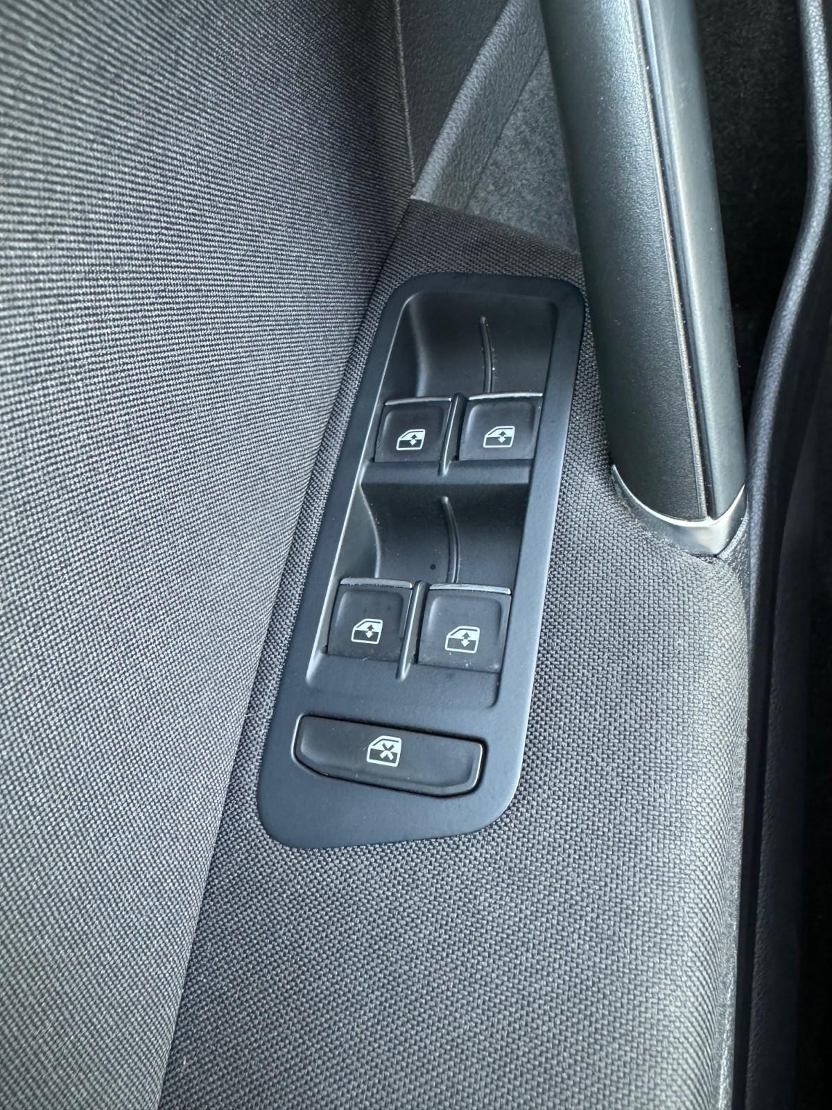 Highline 1.5 TSI DSG 150KM Salon PL Grupa Cichy-Zasada 14