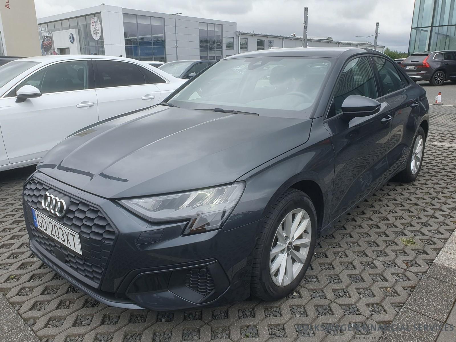 Audi A3 30 TFSI mHEV S tronic 0
