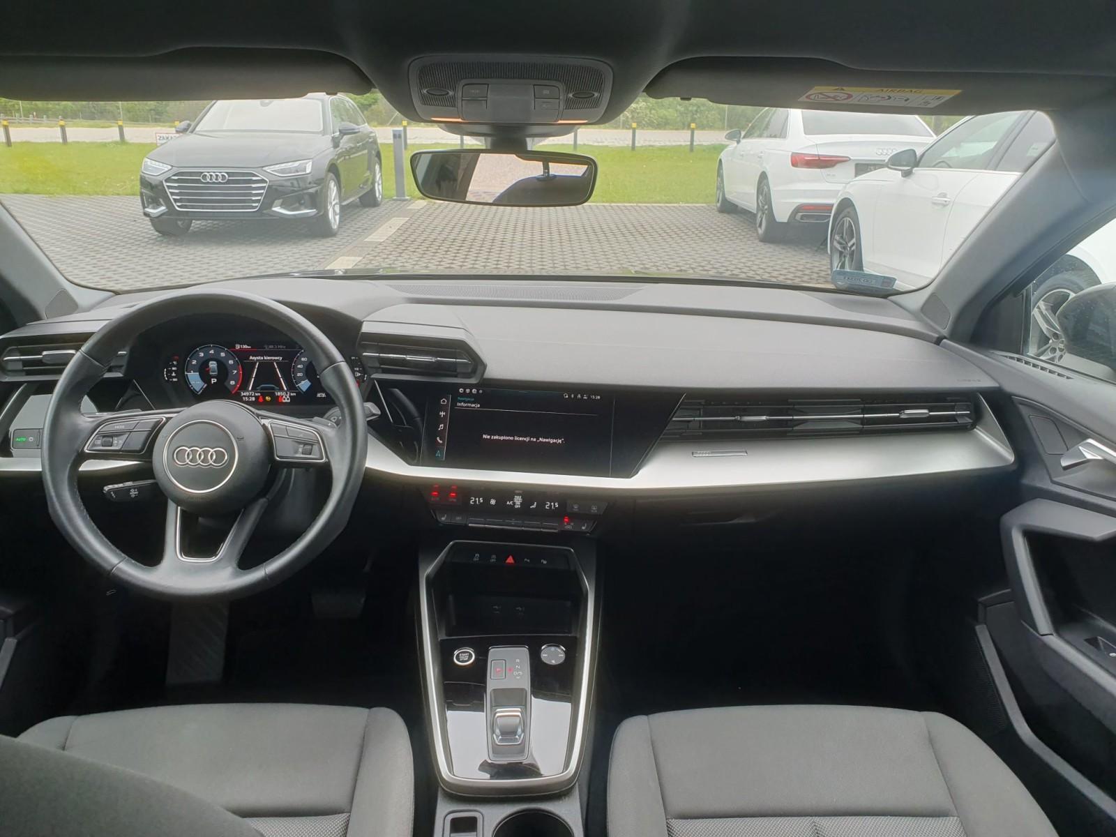 Audi A3 30 TFSI mHEV S tronic 13