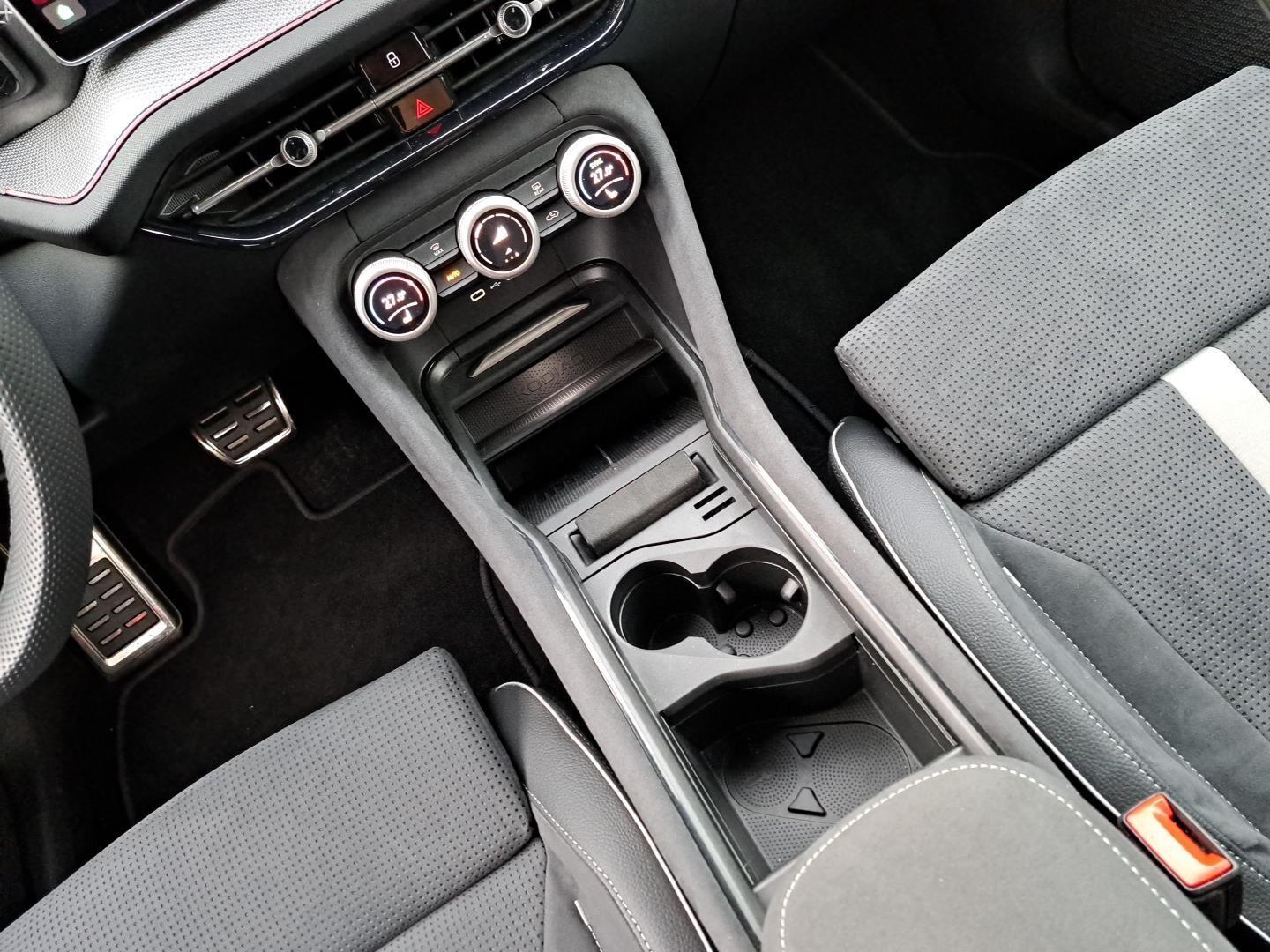 2.0TDI 193KM Sportline 4x4 Systemy Pakiety Hak SalonPL FV23 29