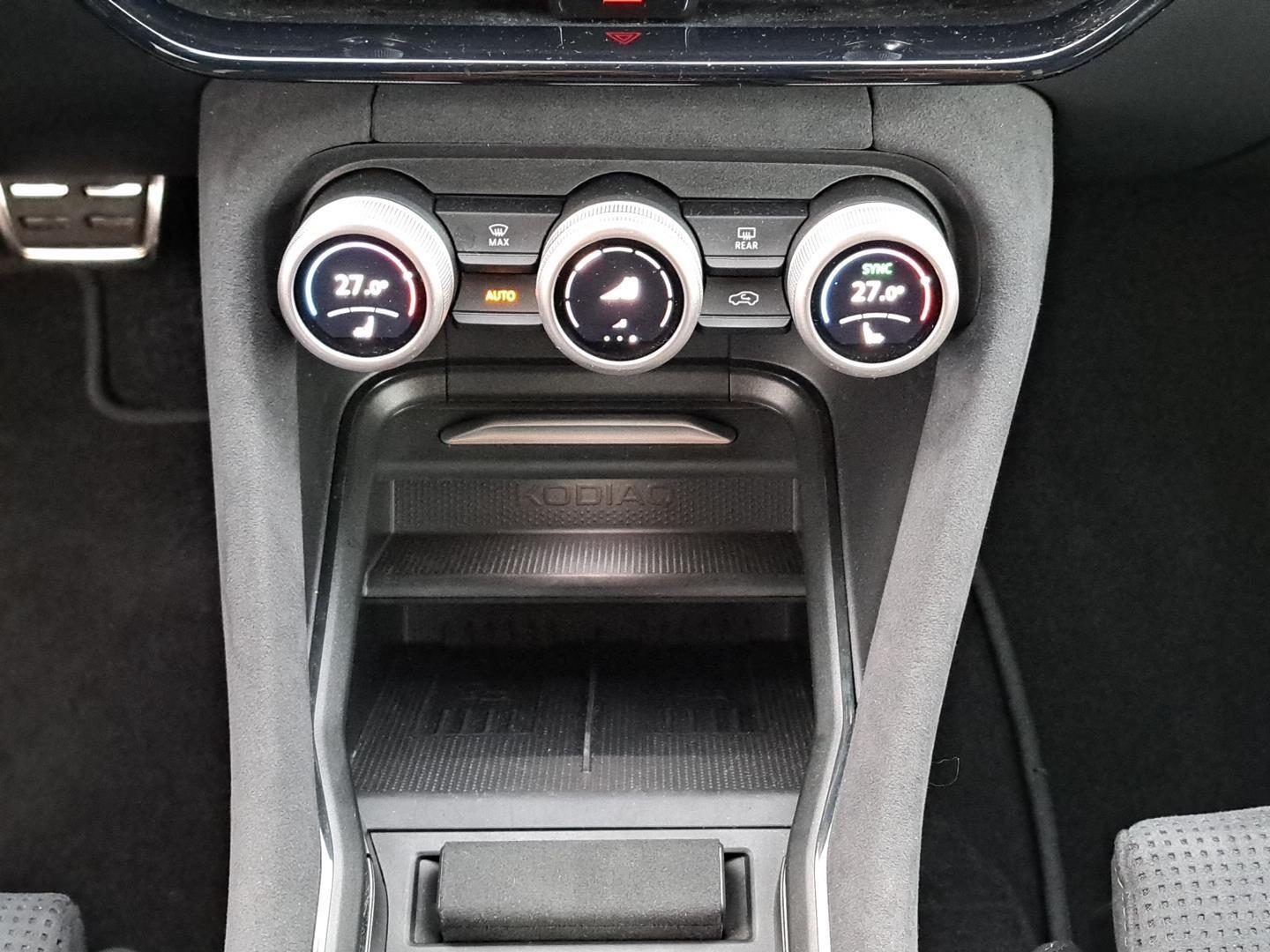 2.0TDI 193KM Sportline 4x4 Systemy Pakiety Hak SalonPL FV23 30