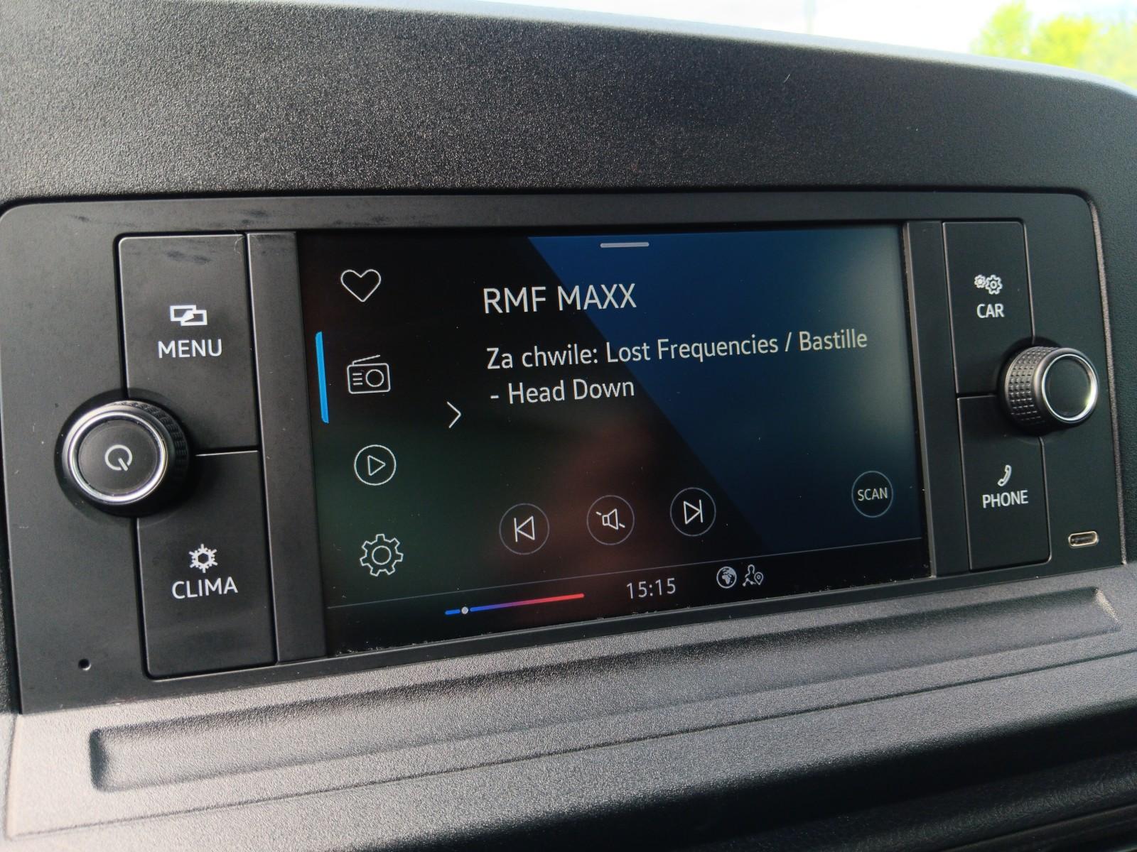 MAXI 2.0 TDI 102 KM | Czujniki | Kamera | Tempomat | 7-osobowy 20