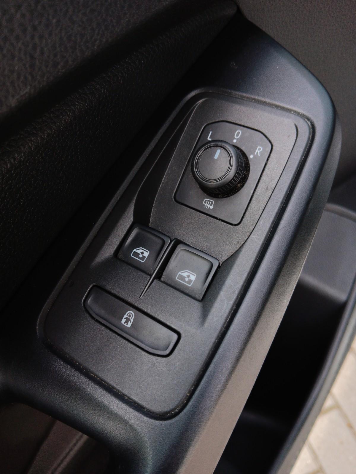 MAXI 2.0 TDI 102 KM | Czujniki | Kamera | Tempomat | 7-osobowy 13