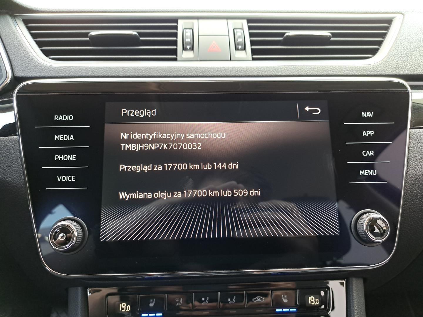 2.0TDI 150KM Laurin&Klement Pakiety Kamera CANTON El.Klapa Wentyl.Fot. 32