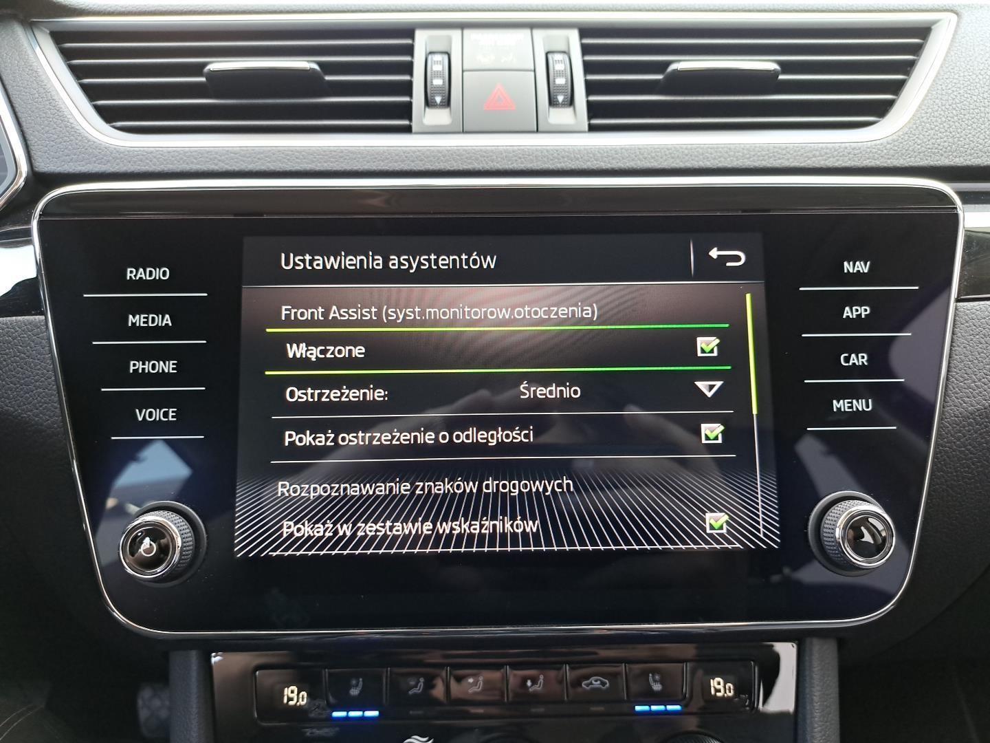 2.0TDI 150KM Laurin&Klement Pakiety Kamera CANTON El.Klapa Wentyl.Fot. 30