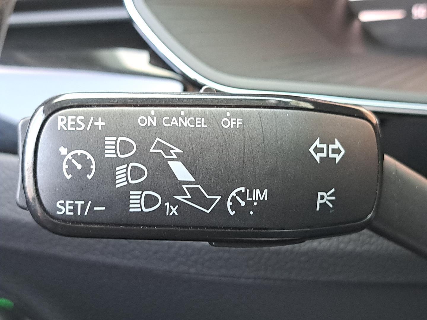 2.0TDI 150KM Laurin&Klement Pakiety Kamera CANTON El.Klapa Wentyl.Fot. 23