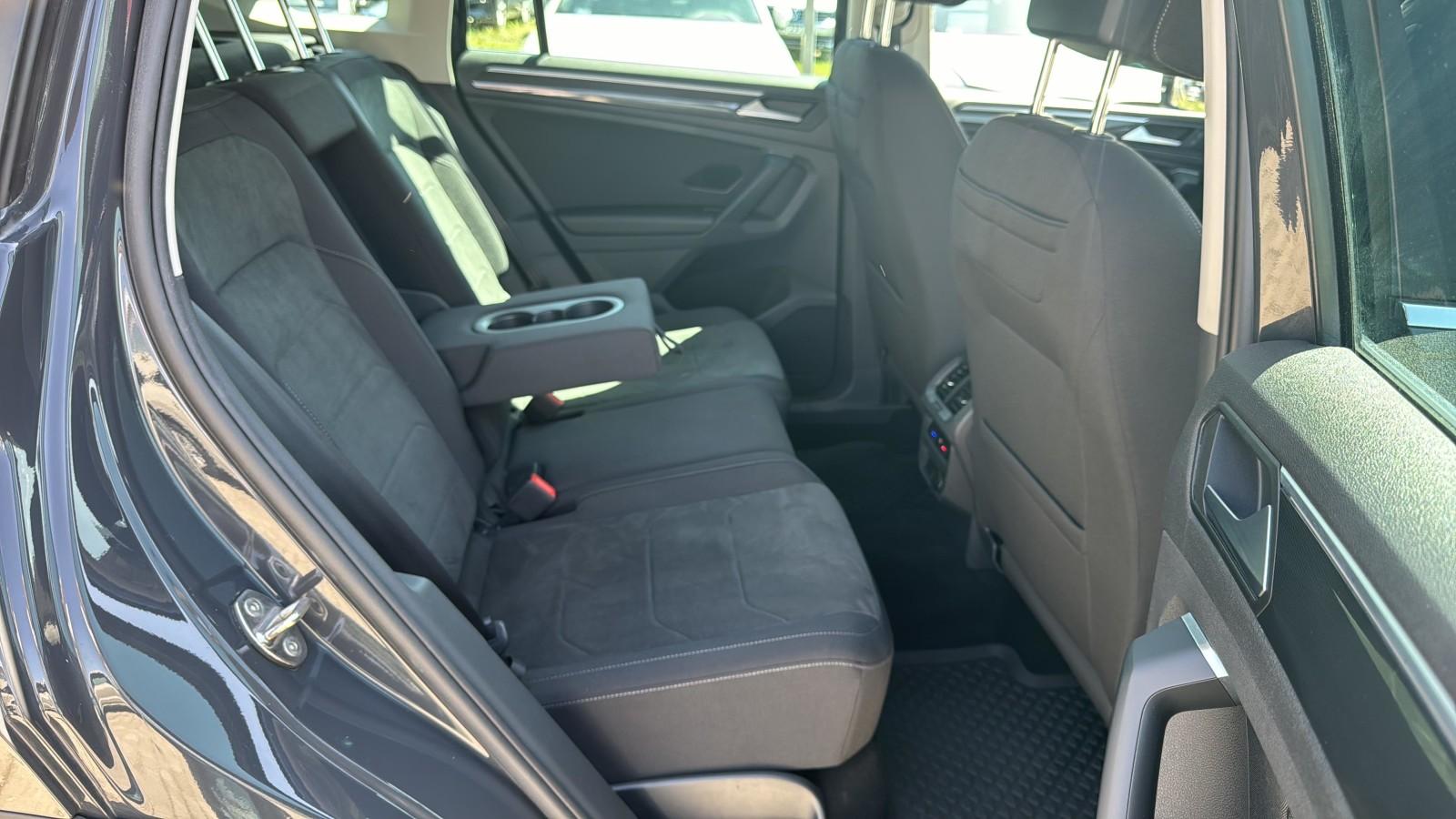 2.0 TDI 150 KM_ELEGANCE_4Motion_Keyless_NAVI_LED Matrix_APP_Gwarancja 29
