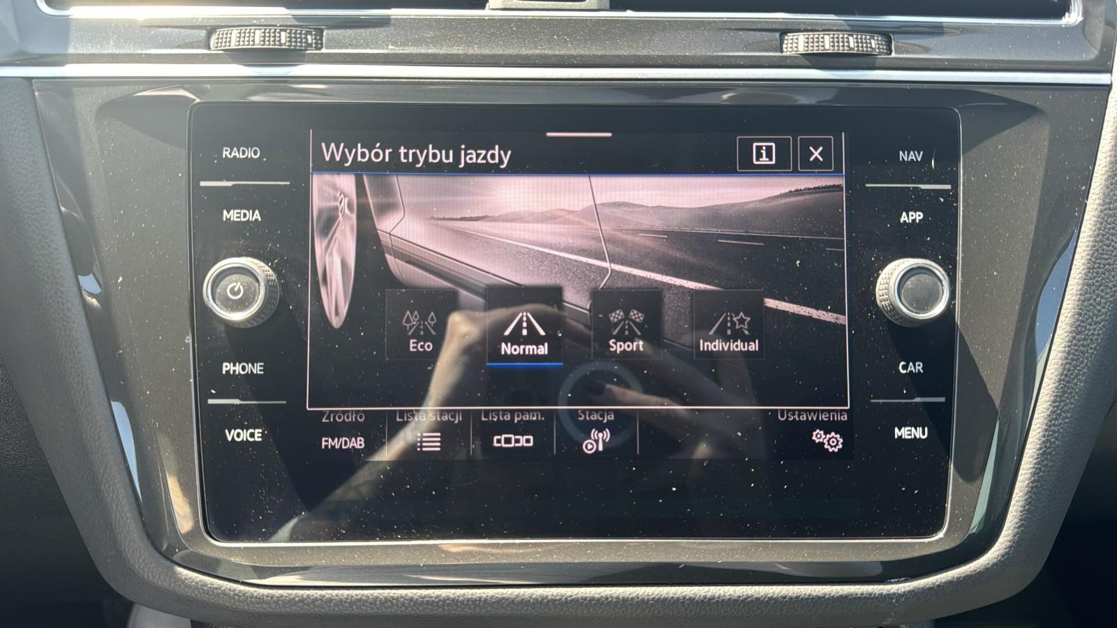 2.0 TDI 150 KM_ELEGANCE_4Motion_Keyless_NAVI_LED Matrix_APP_Gwarancja 14