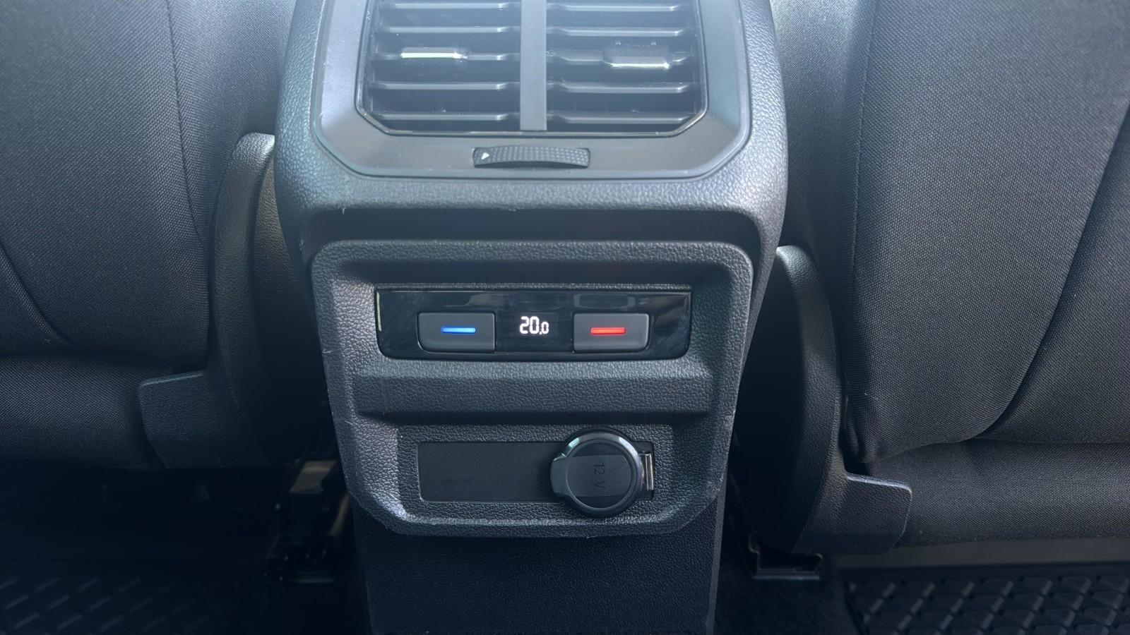 2.0 TDI 150 KM_ELEGANCE_4Motion_Keyless_NAVI_LED Matrix_APP_Gwarancja 30