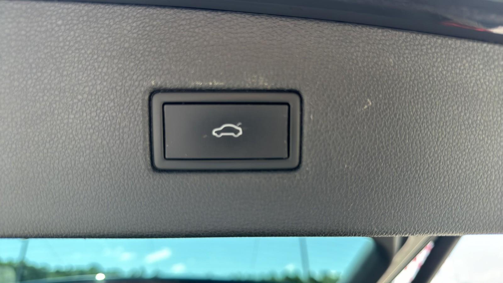 2.0 TDI 150 KM_ELEGANCE_4Motion_Keyless_NAVI_LED Matrix_APP_Gwarancja 28