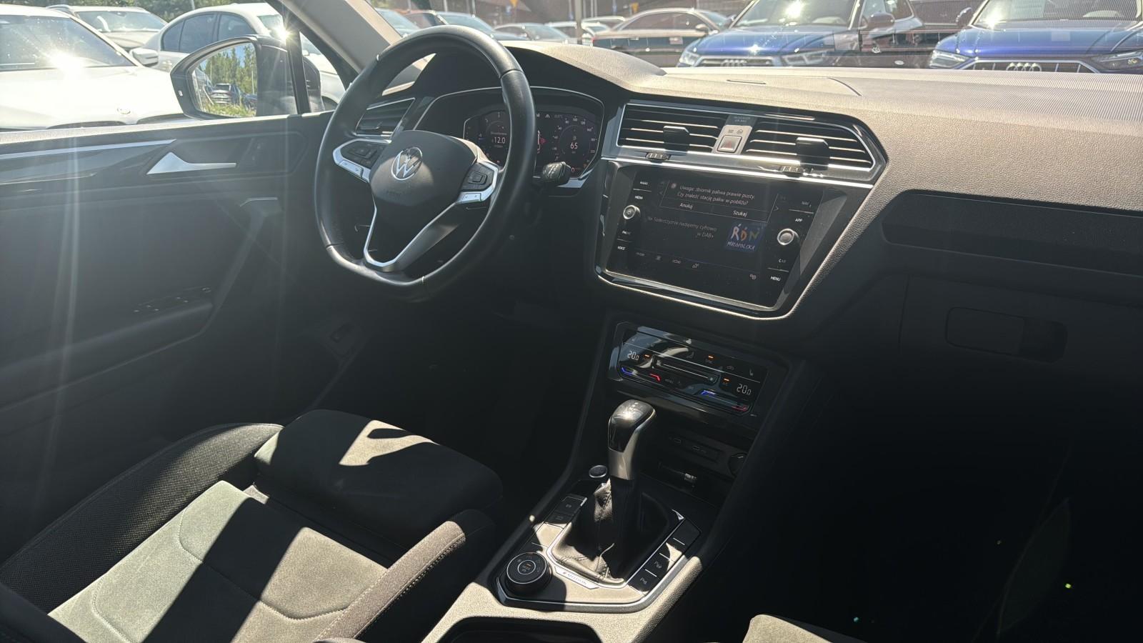 2.0 TDI 150 KM_ELEGANCE_4Motion_Keyless_NAVI_LED Matrix_APP_Gwarancja 32