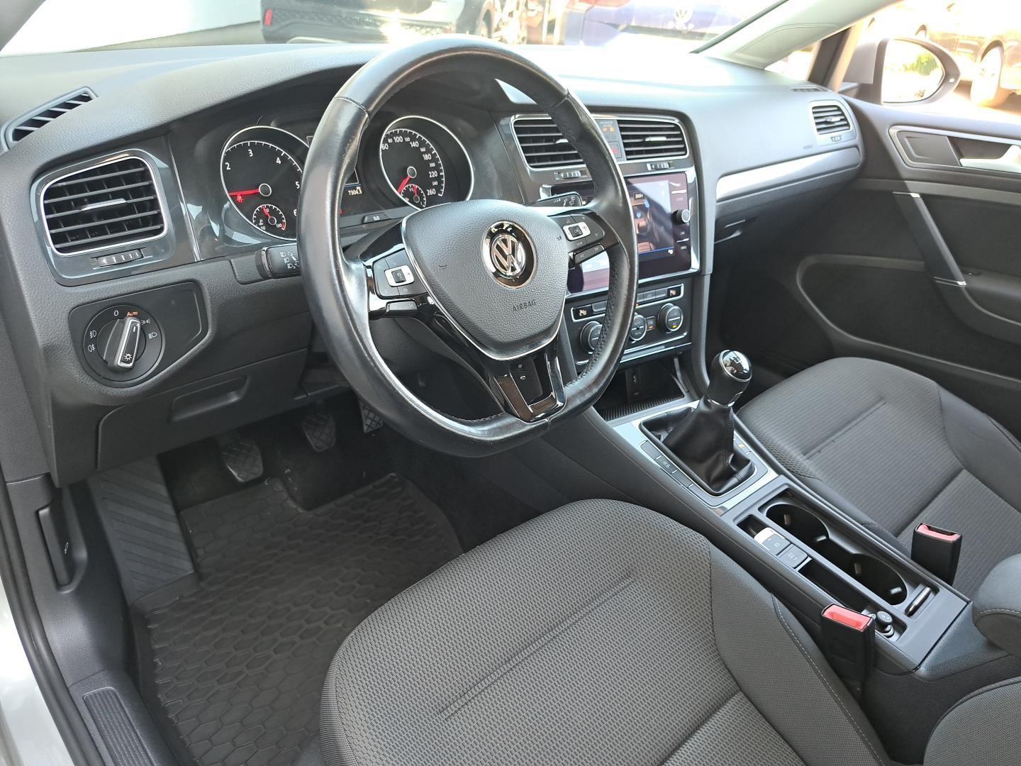 SalonPL Comfortline 115KM Czuj.Park. ACC DealerASO AppConnect FV23% 8