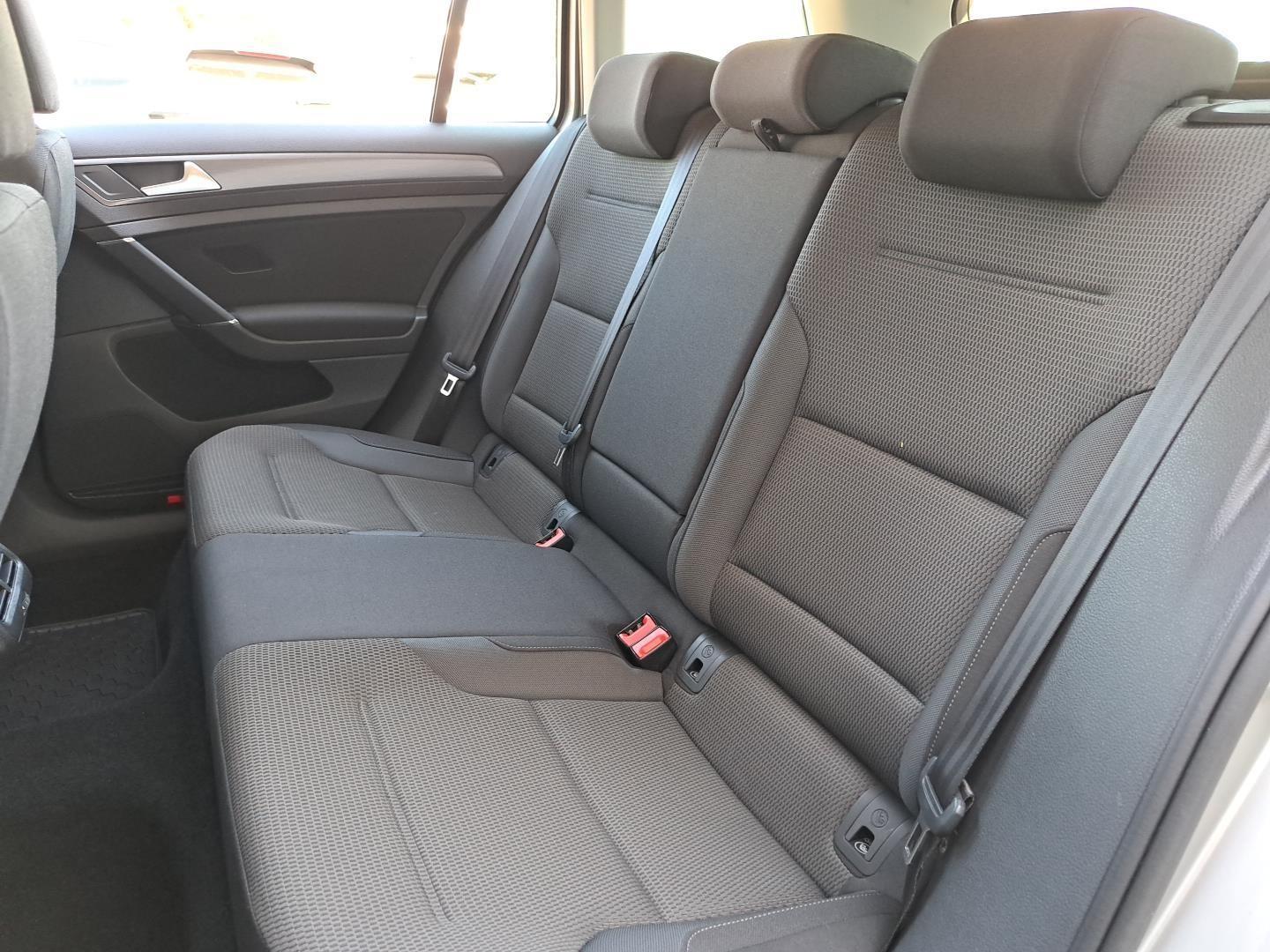 SalonPL Comfortline 115KM Czuj.Park. ACC DealerASO AppConnect FV23% 13