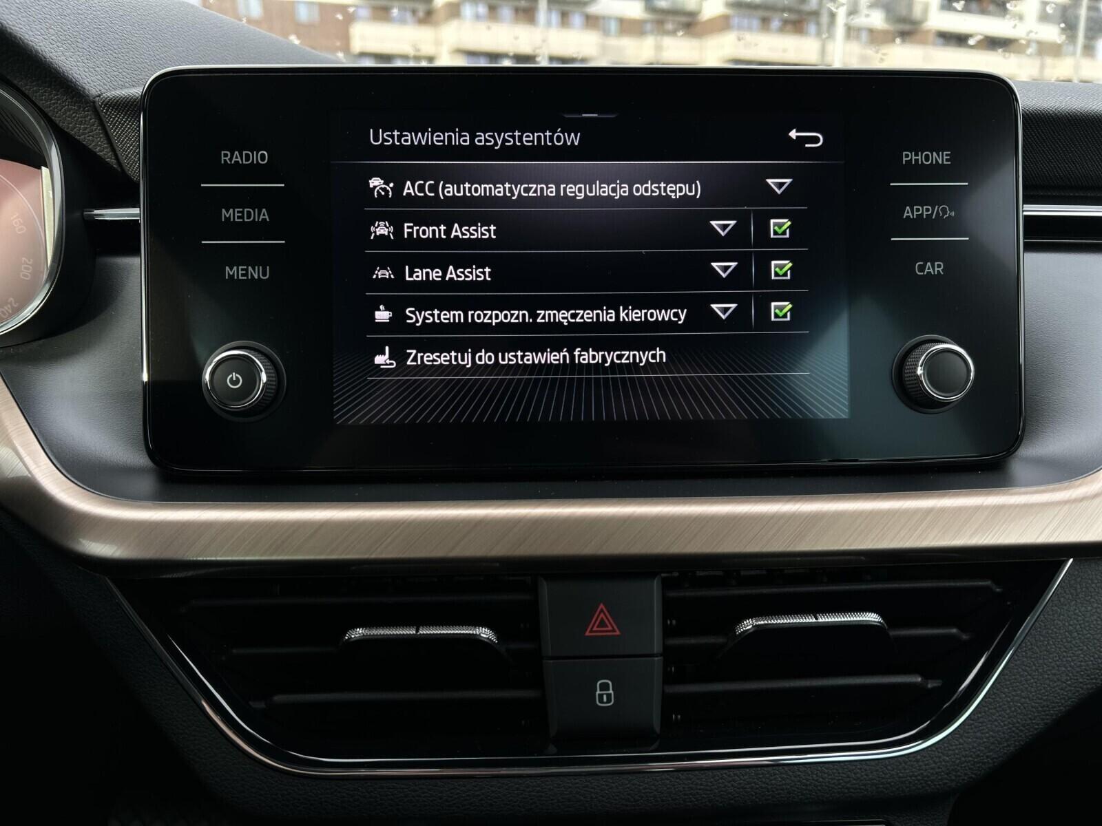 1.0TSI 110KM DSG Style SalonPL SerwisASO Bezwyp LED Pak Comfort i Tech 26