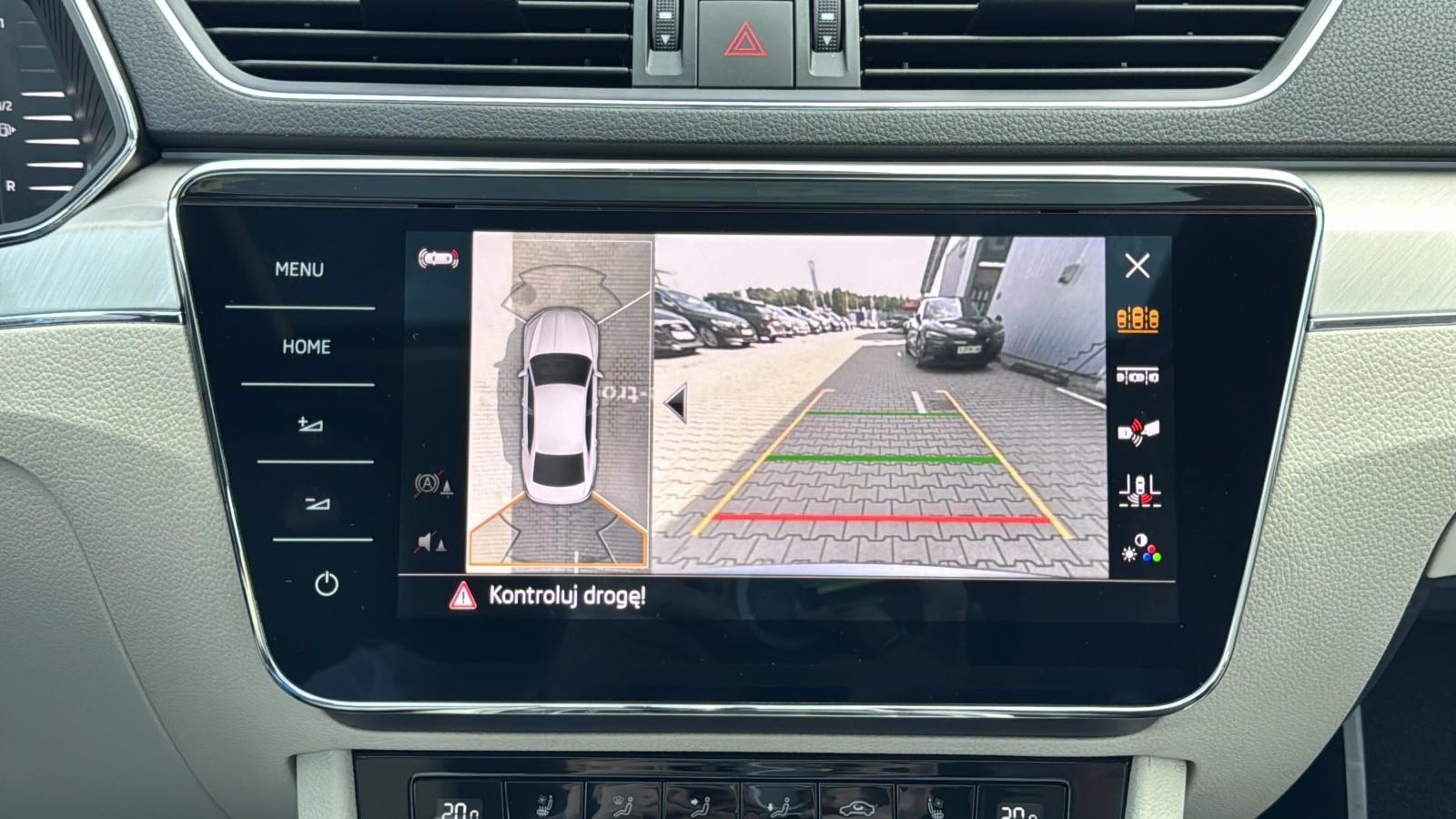 2.0 TSI 190 KM_Laurin & Klement_APP_kAMERA 360_Panorama_LED_Park Assistant 32