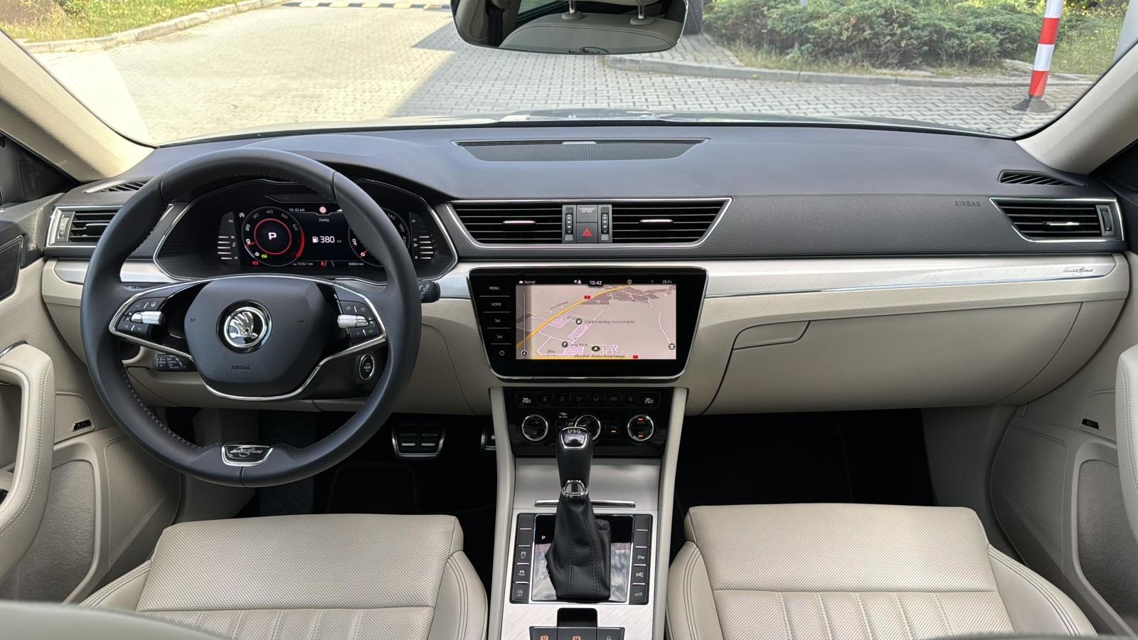 2.0 TSI 190 KM_Laurin & Klement_APP_kAMERA 360_Panorama_LED_Park Assistant 9