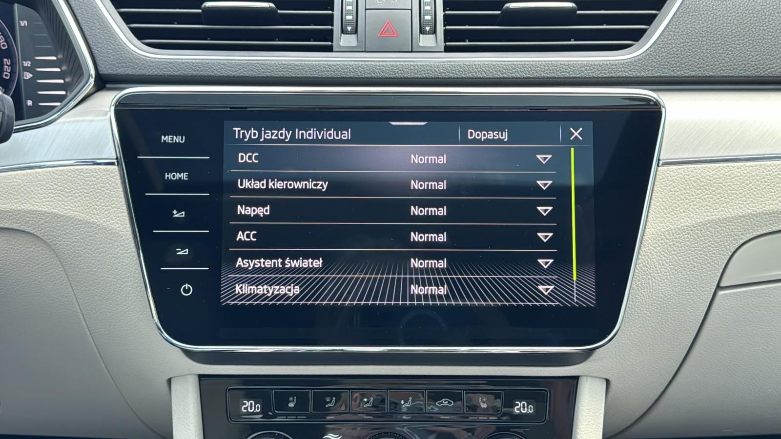 2.0 TSI 190 KM_Laurin & Klement_APP_kAMERA 360_Panorama_LED_Park Assistant 25
