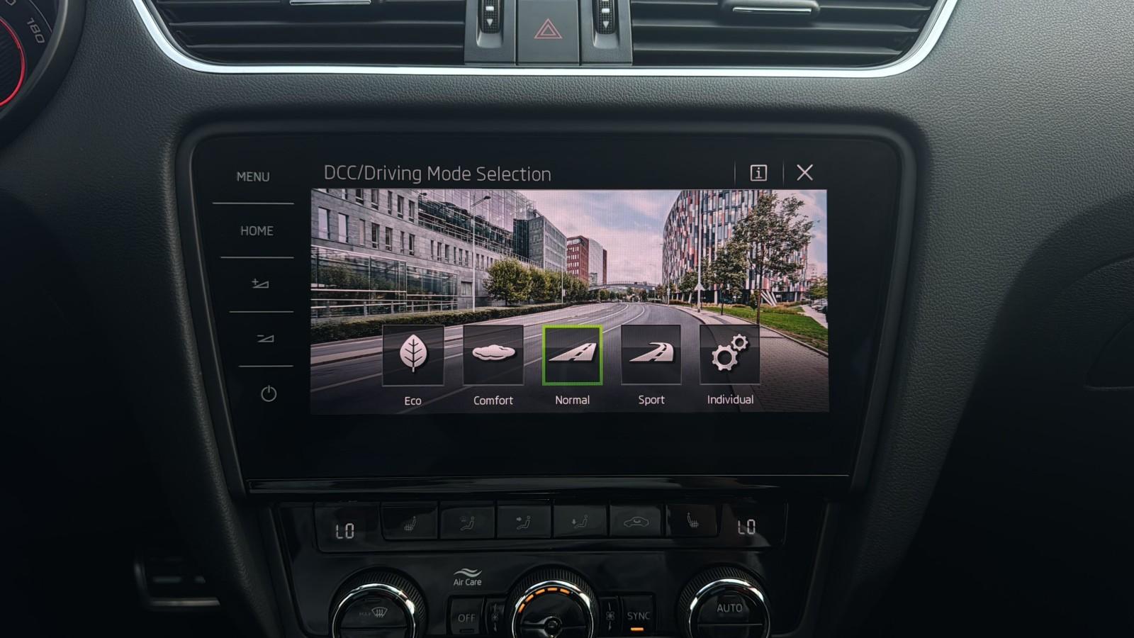 Octavia Combi 2.0 TDI 4x4 DSG RS 30