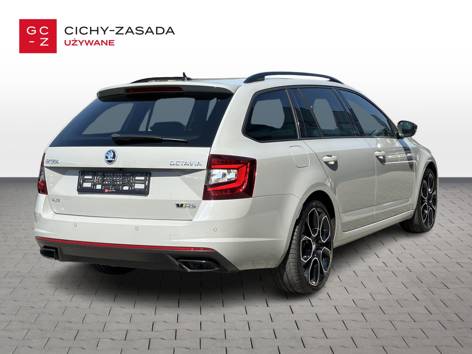 Octavia Combi 2.0 TDI 4x4 DSG RS 4
