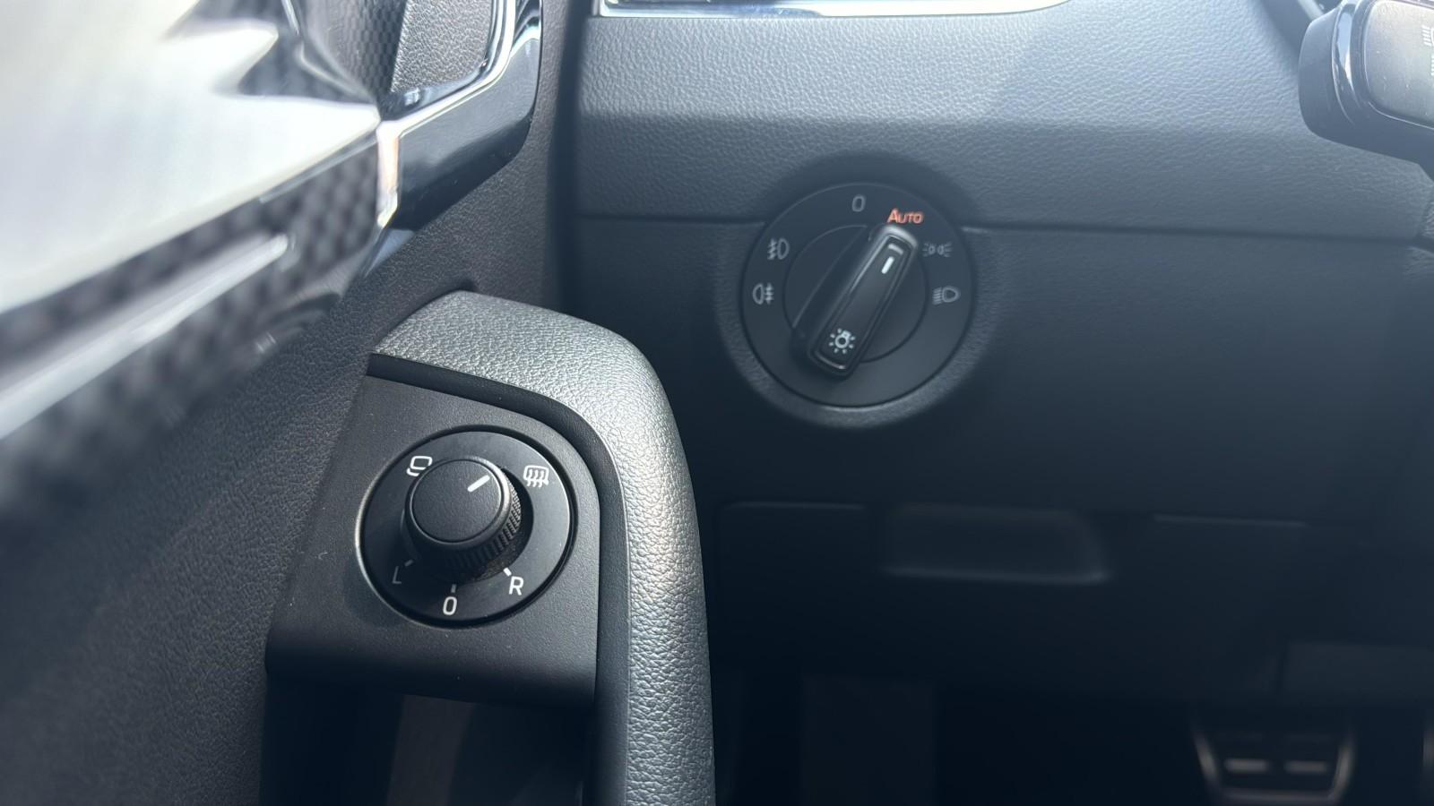 Octavia Combi 2.0 TDI 4x4 DSG RS 14