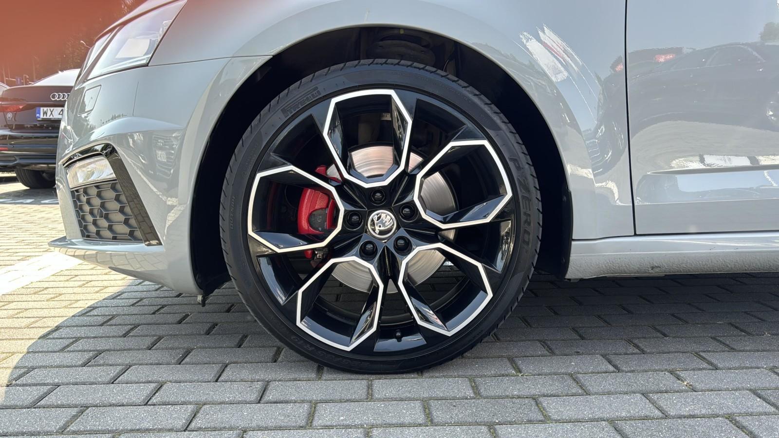 Octavia Combi 2.0 TDI 4x4 DSG RS 35