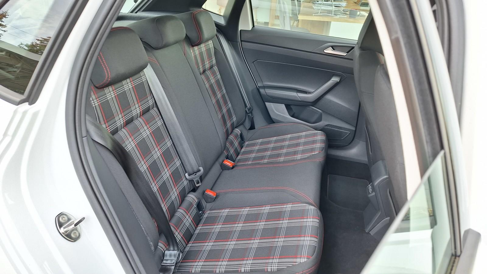GTI serwis ASO 2.0TSI 200KM bezwypadkowy virtual tr.jazdy łopatki VAT 17