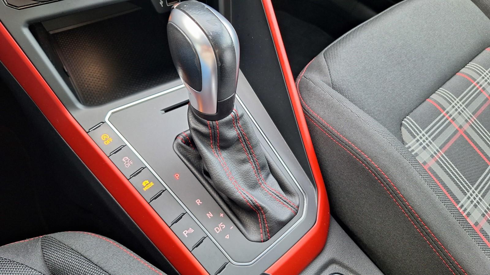 GTI serwis ASO 2.0TSI 200KM bezwypadkowy virtual tr.jazdy łopatki VAT 30