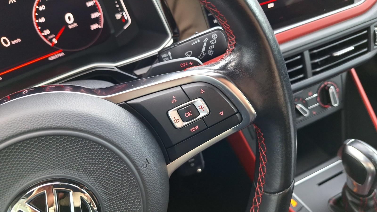 GTI serwis ASO 2.0TSI 200KM bezwypadkowy virtual tr.jazdy łopatki VAT 20