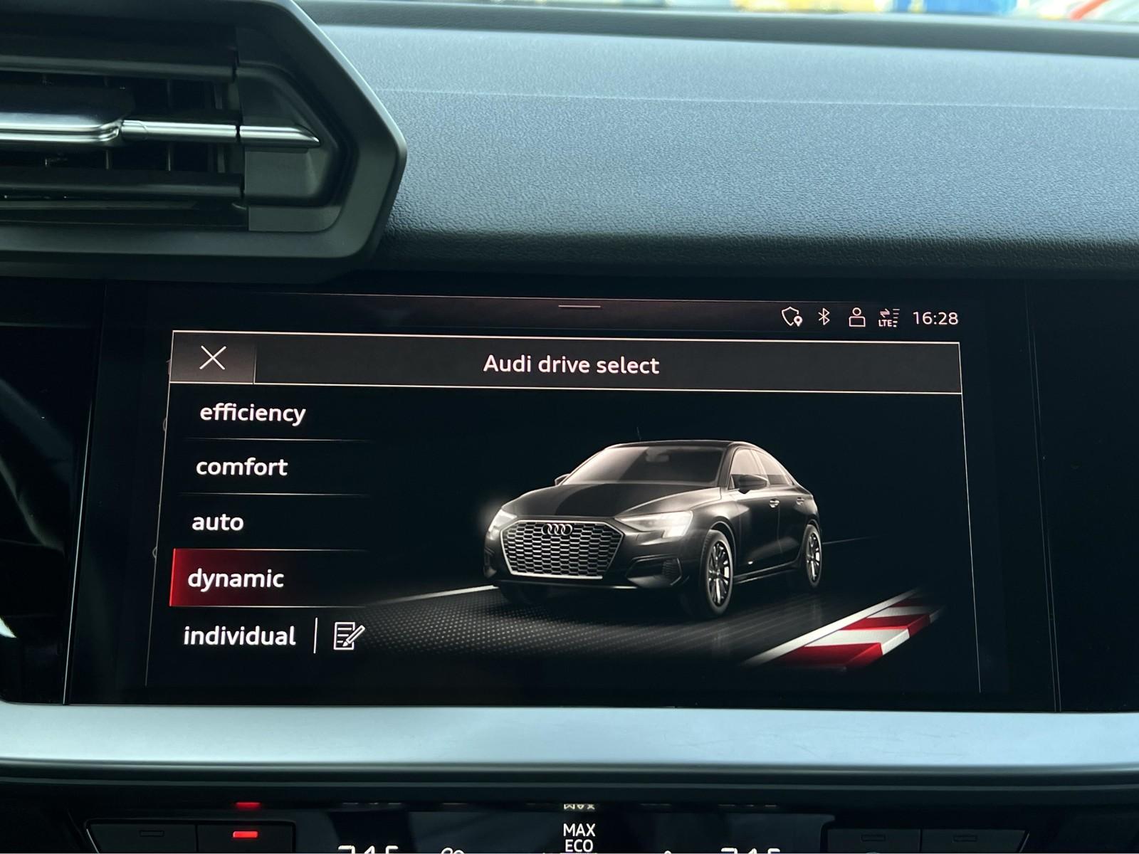 S line 35 TFSI 150 KM S tronic Apple CarPlay Android Auto Bang Olufsen 31