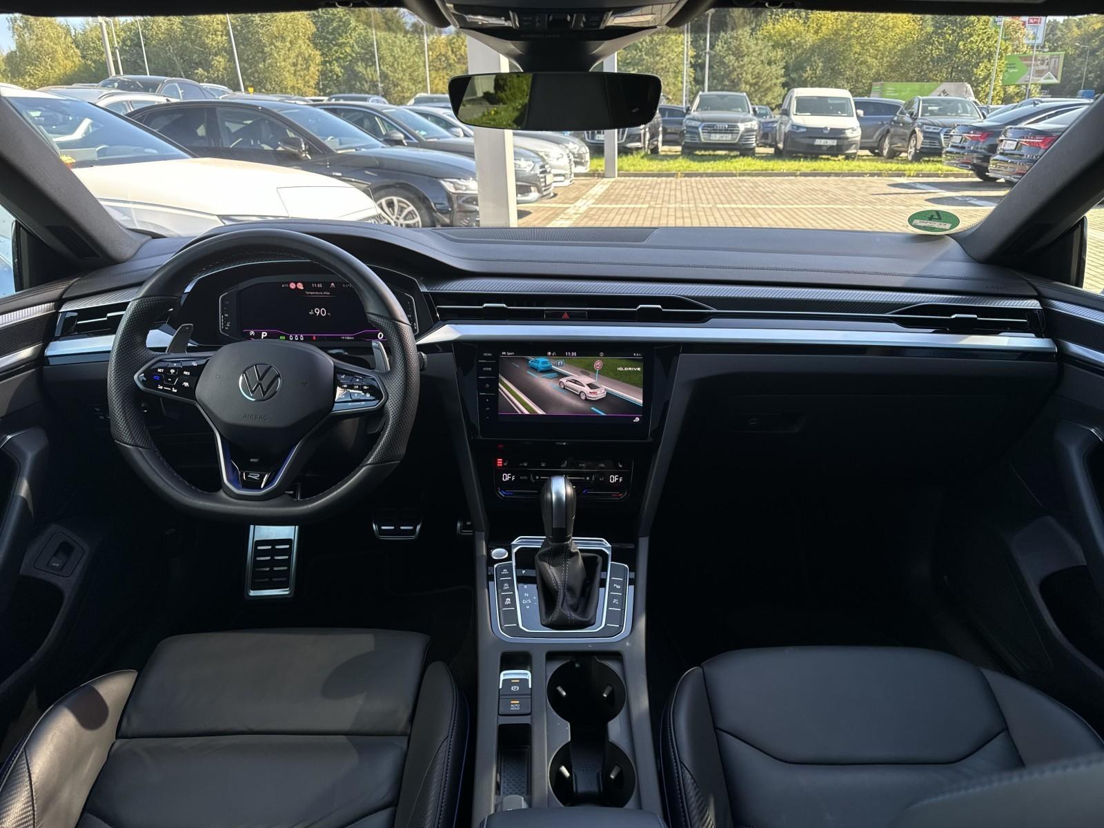 2.0 TSI 320 KM_„R”_4Motion_Panorama_Keyless_Kamera 360_LED High 15