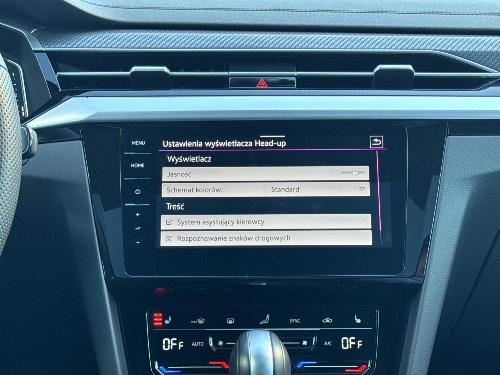 2.0 TSI 320 KM_„R”_4Motion_Panorama_Keyless_Kamera 360_LED High 20
