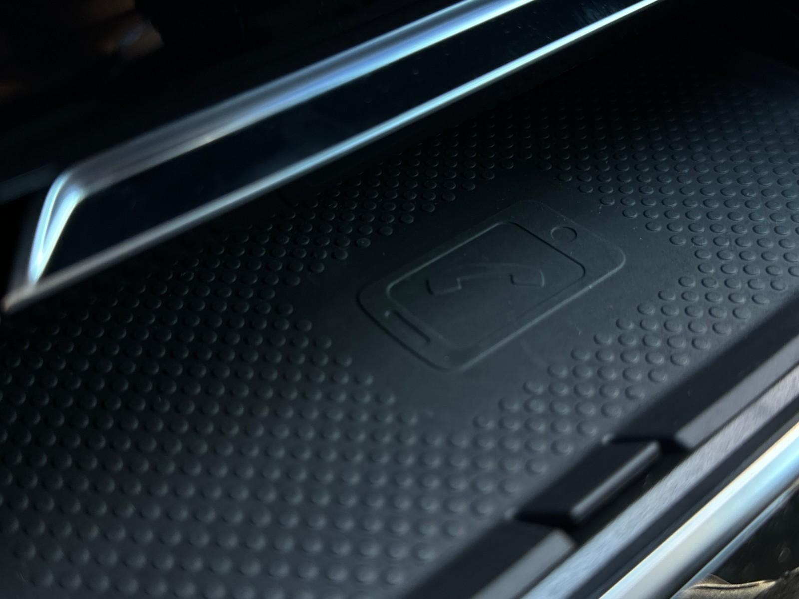 2.0 TSI 320 KM_„R”_4Motion_Panorama_Keyless_Kamera 360_LED High 33