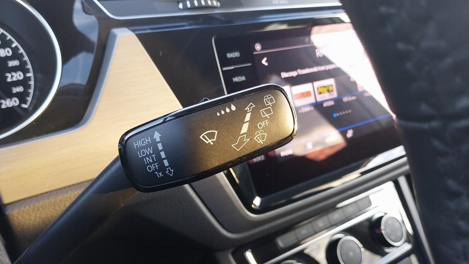 Volkswagen Touran 1.5 TSI 150KM Czujniki parkowania Salon PL Led 18