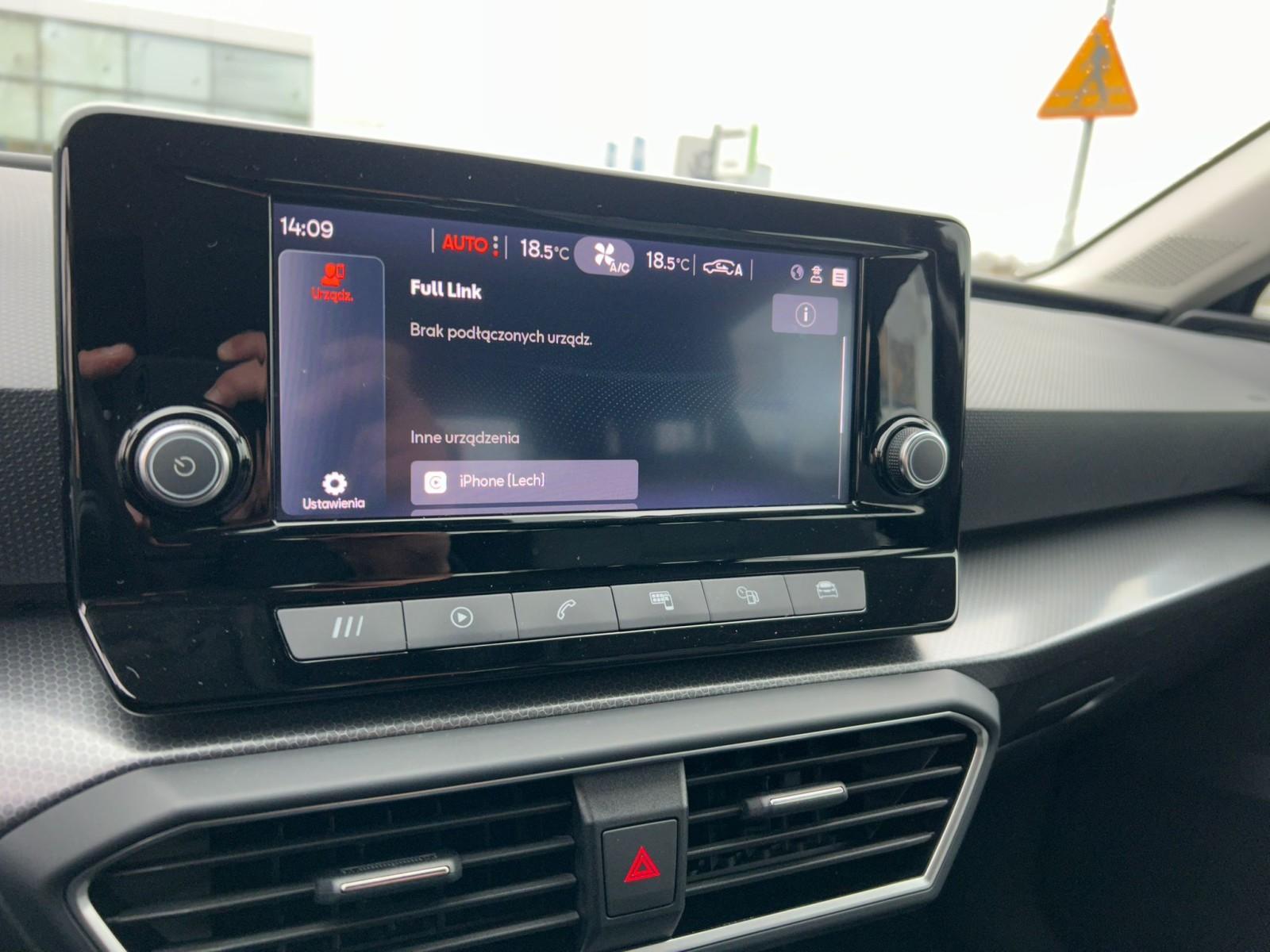 Style | 1.5 TSI 130KM | FullLink | Climatronic 3-strefowy | Salon PL 17