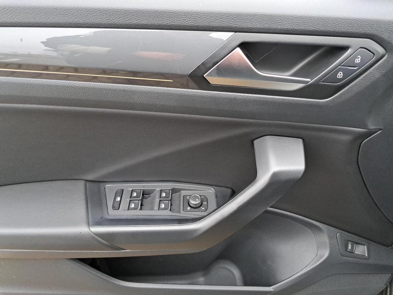 SalonPL R-Line 2.0TSI 190KM 4Motion DSG Led Virtual Kessy Navi Kamera 12