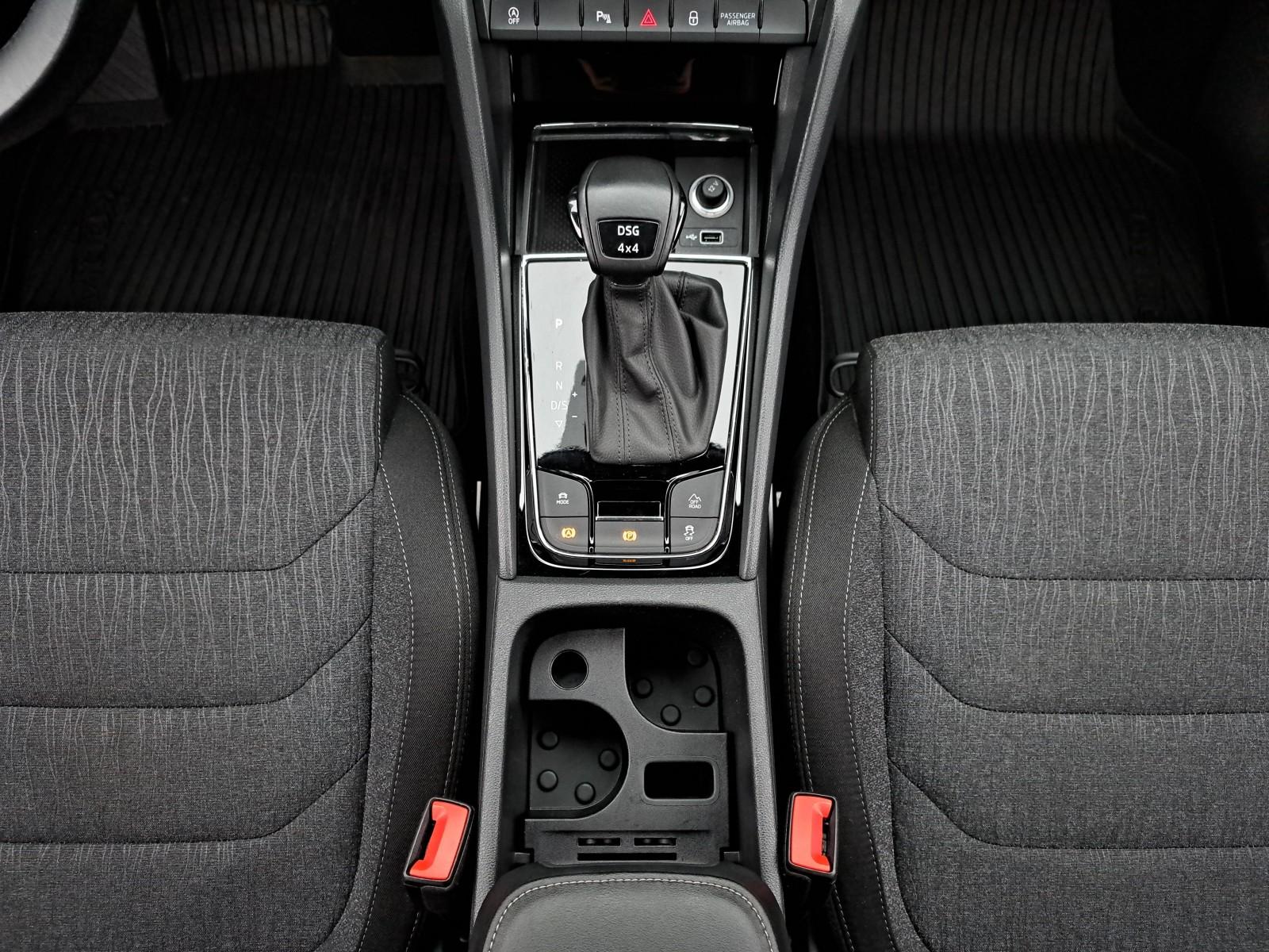 SalonPL 2.0TSI 190KM 4x4 Style DSG HAK Kamera CANTON El.Klapa ASO FV23 17