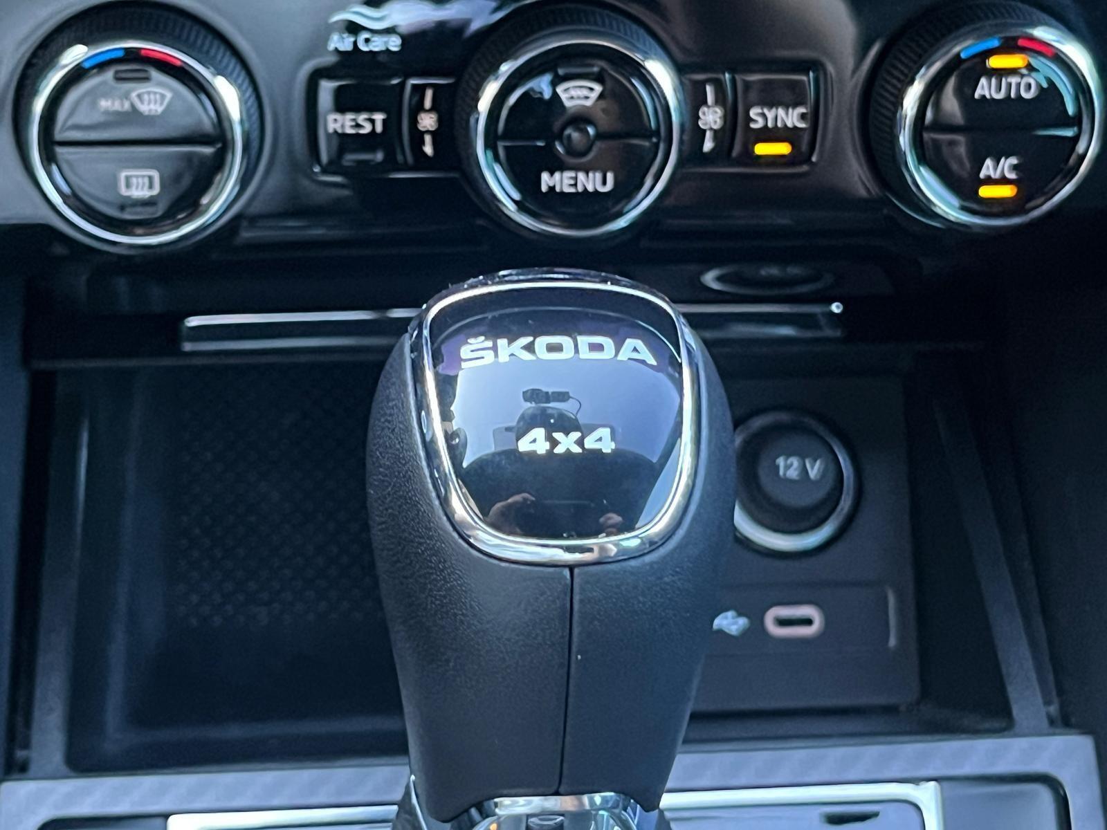 2.0 TDI 200KM Sportline 4x4 DSG |Virtual|Kamera|LEDMatrix|Hak|Salon PL 22