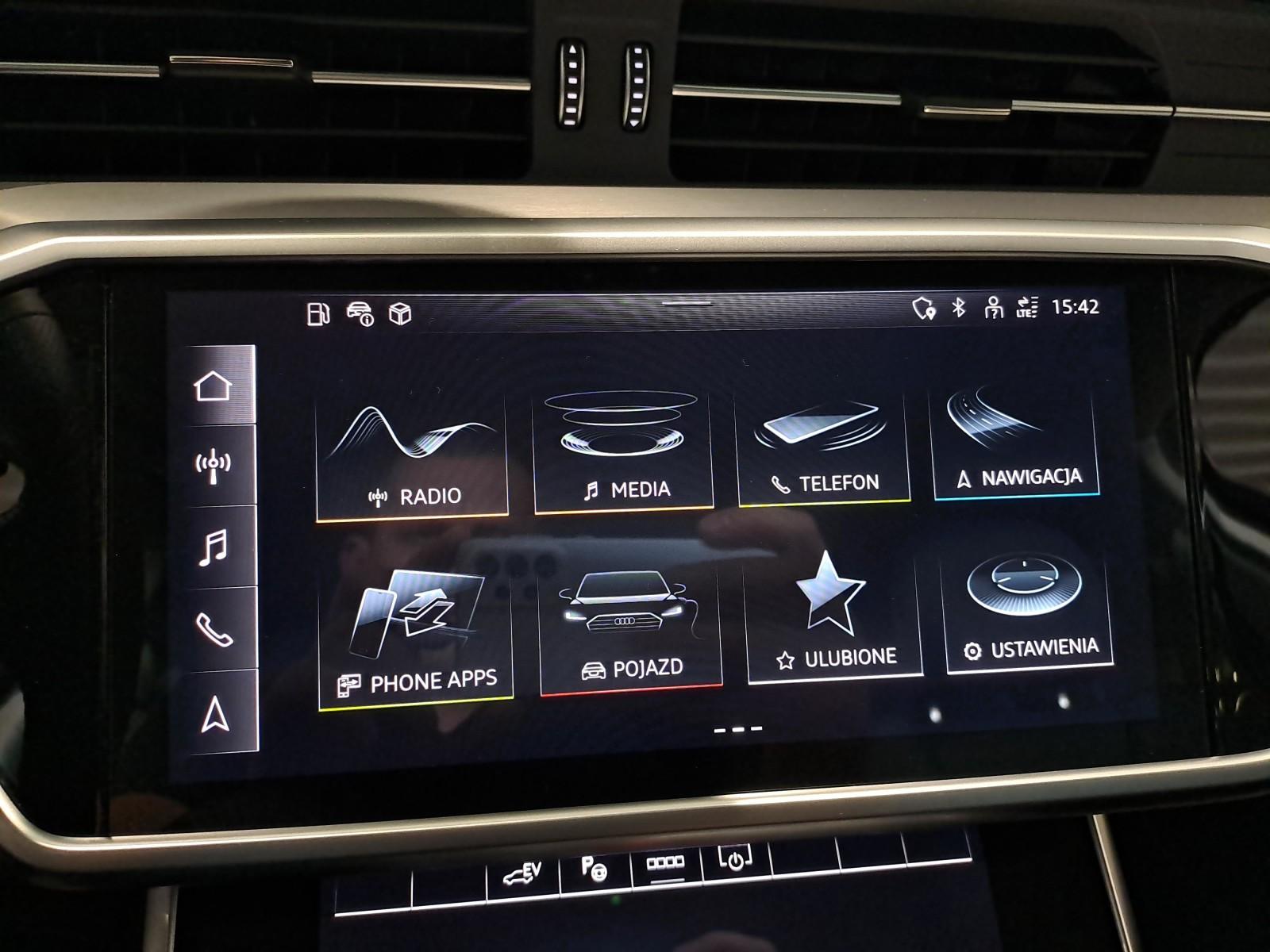 Sport S tronic Quattro 367KM 1984 cm3 Hybryda Plug-In 24