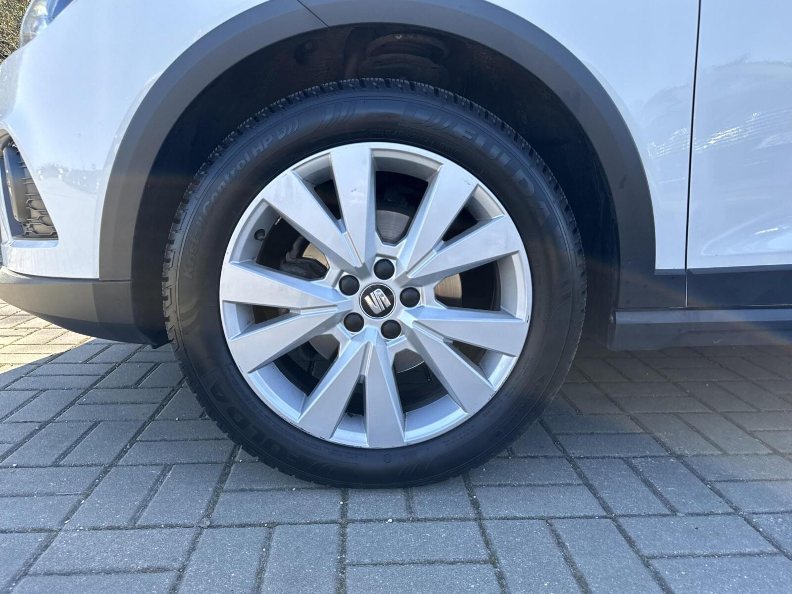 Style Full LED Czujniki parkowania Pakiet Spring Pakiet Schowków 8
