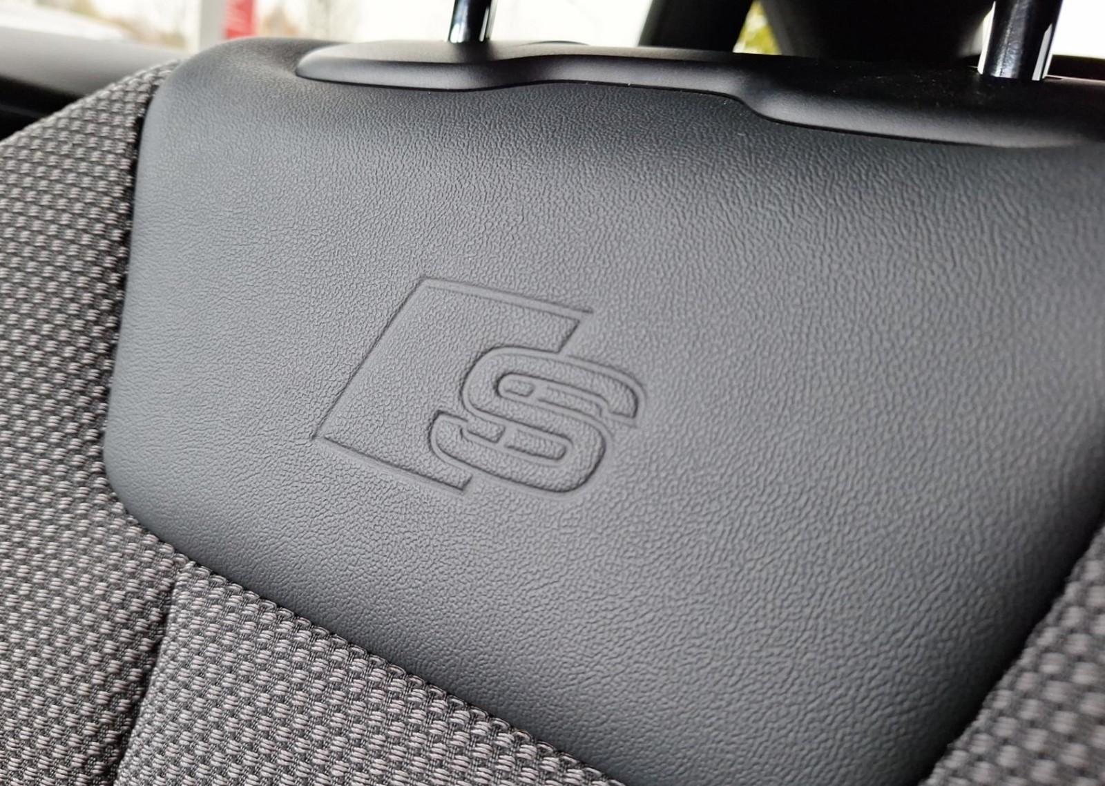 TFSI S line S tronic Ambiente/LEDMatrix-Beam/Hak/Kamera/Smart.Inter 11