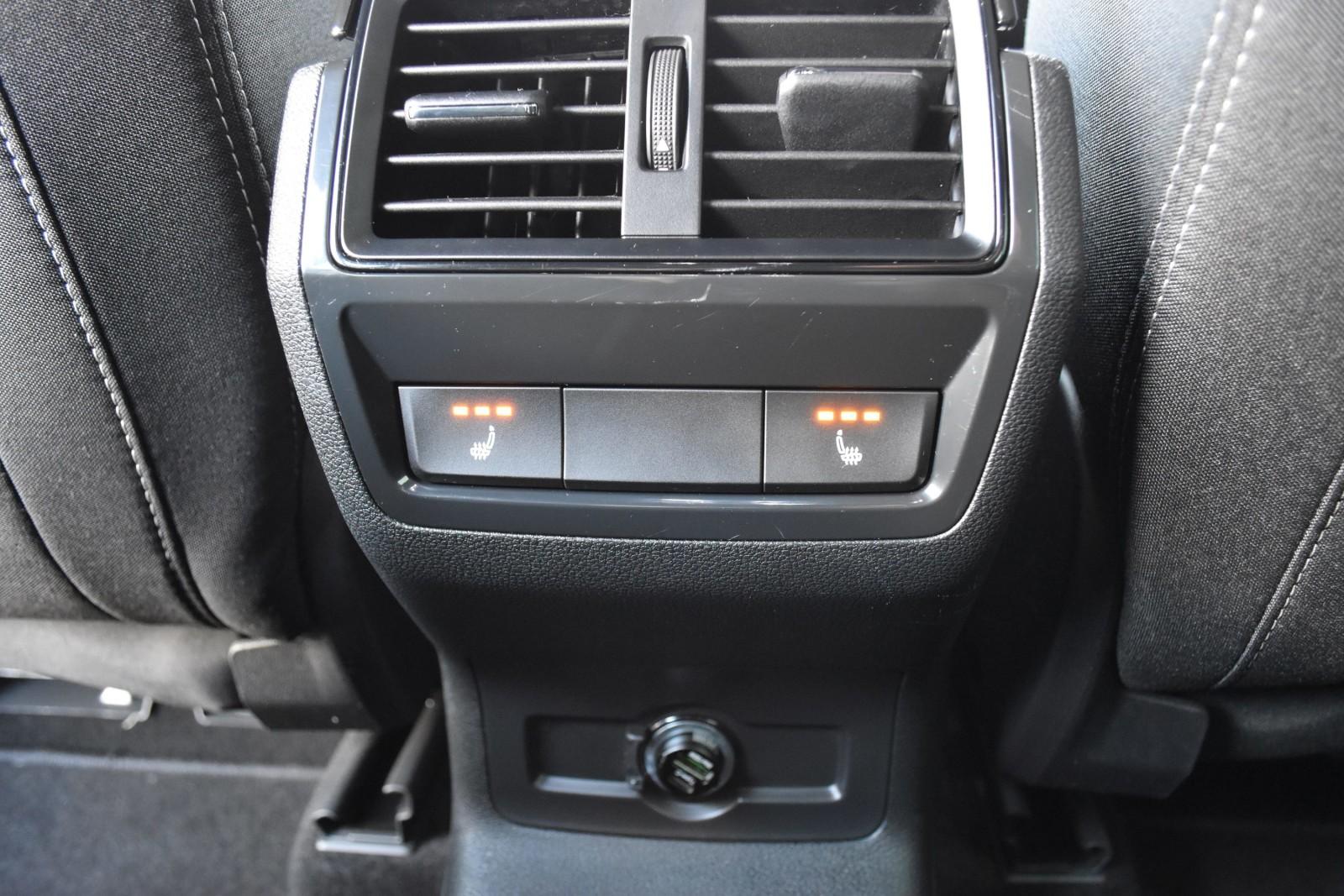 Salon PL 1.5 TSI 150KM Sportline Podgrz.Szyba Fotele Kessy Kamera ACC 33