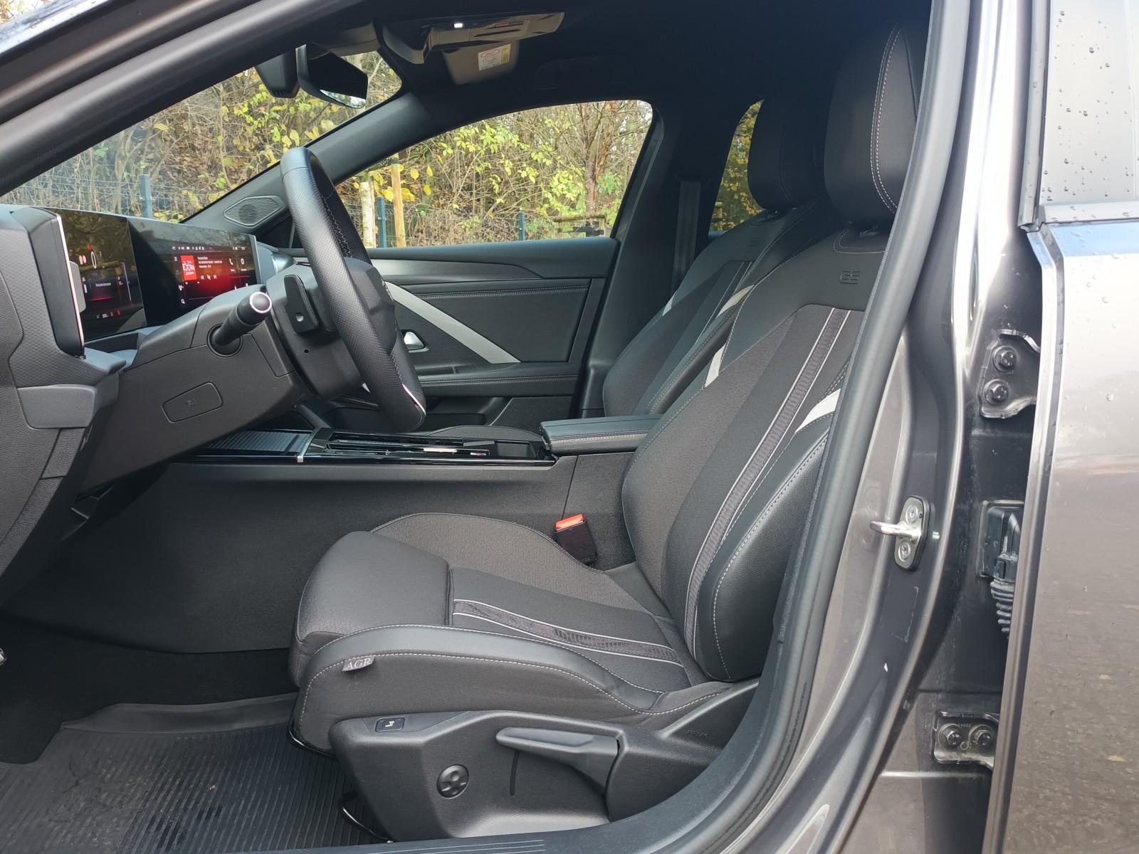 T 130KM GS | AT | LED | Tempomat adaptacyjny | SalonPL | FV23% | I wł. 9