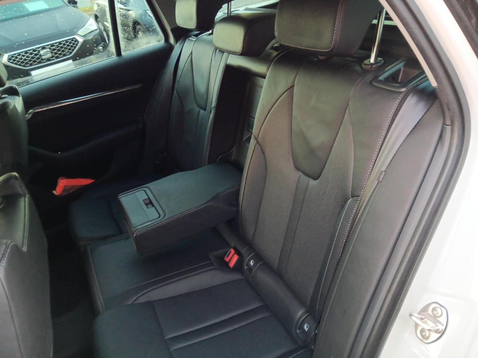 TDI 150KM Style | DSG | Nawigacja | Hak | LED | Martwe pole | FV23% 16