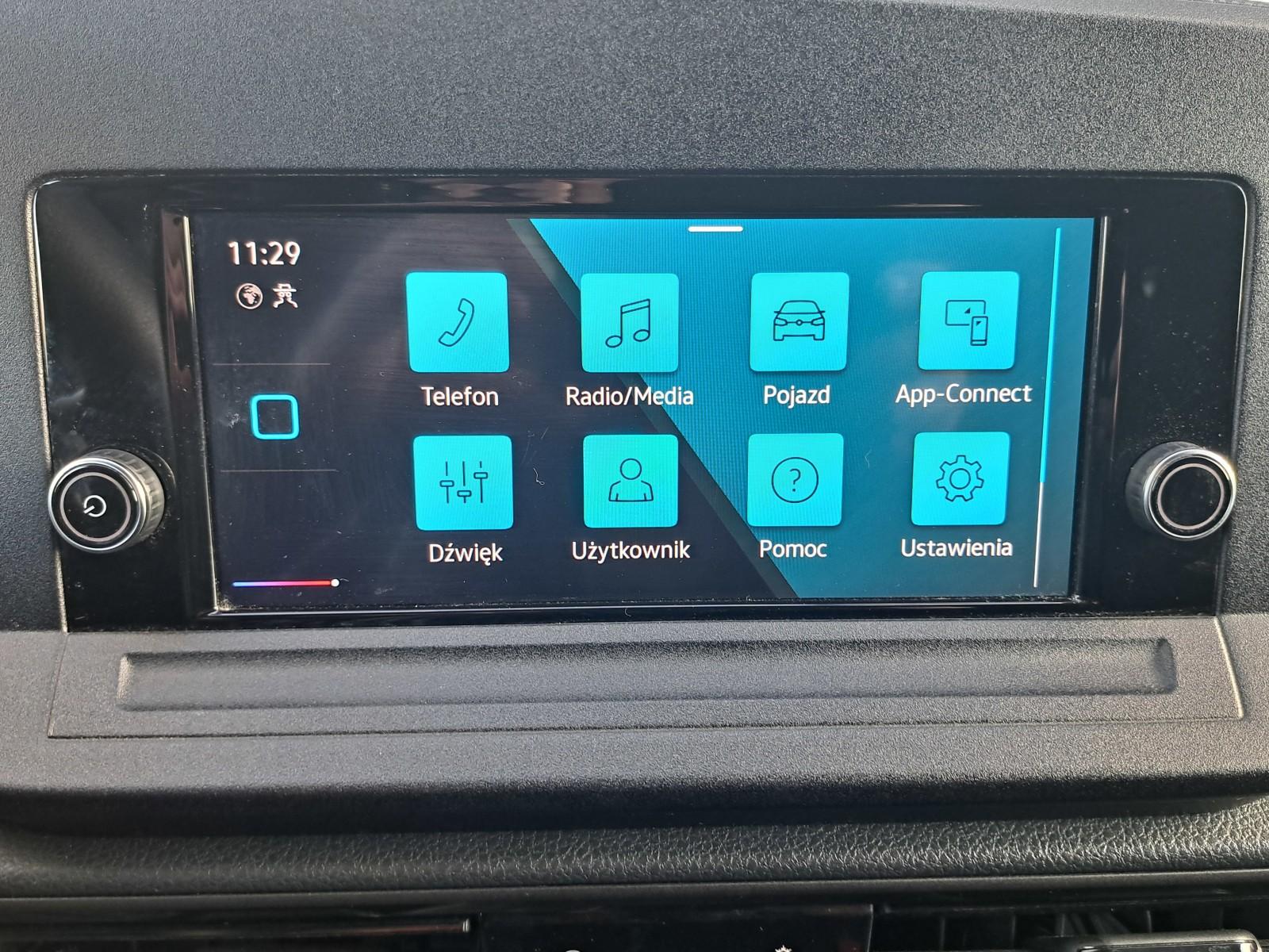 2.0 TDI 102 KM FURGON Start-Stop LED App Salon PL FV23% 12