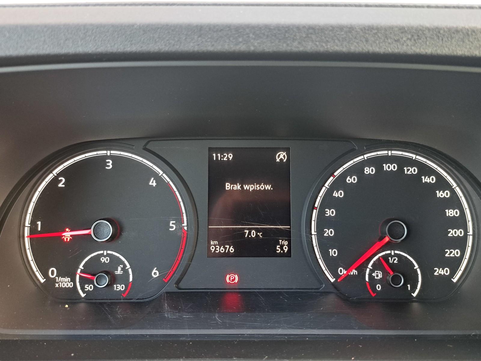 2.0 TDI 102 KM FURGON Start-Stop LED App Salon PL FV23% 22